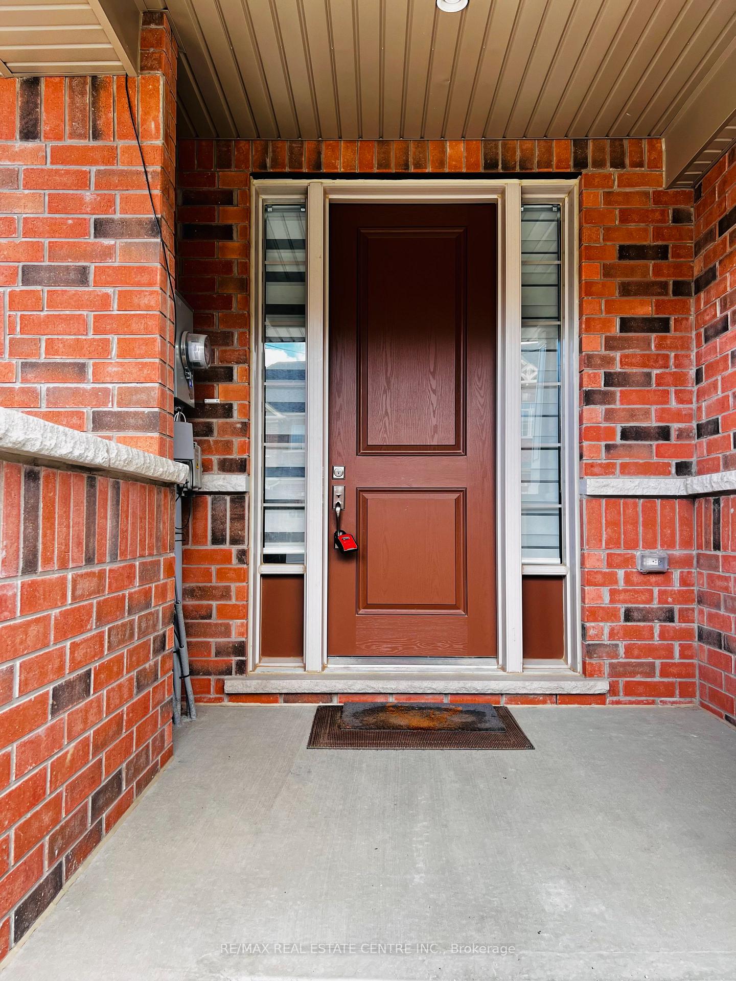 Photo 3 of 87 Grassbourne Avenue, Kitchener — HOMEH