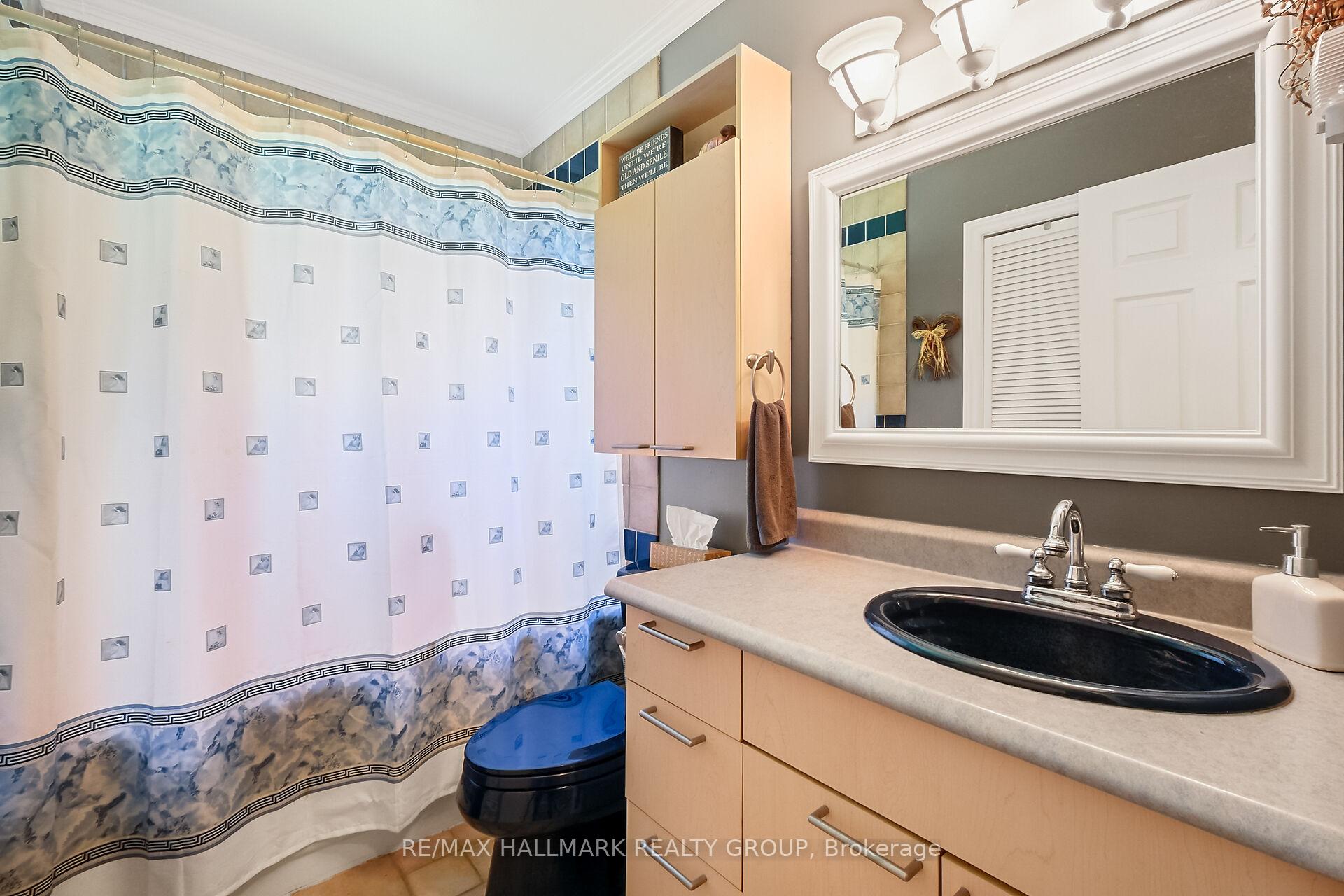 Photo 15 of 1048 Kerwin Road, Ottawa, Kanata - Kanata (North East) — HOMEH