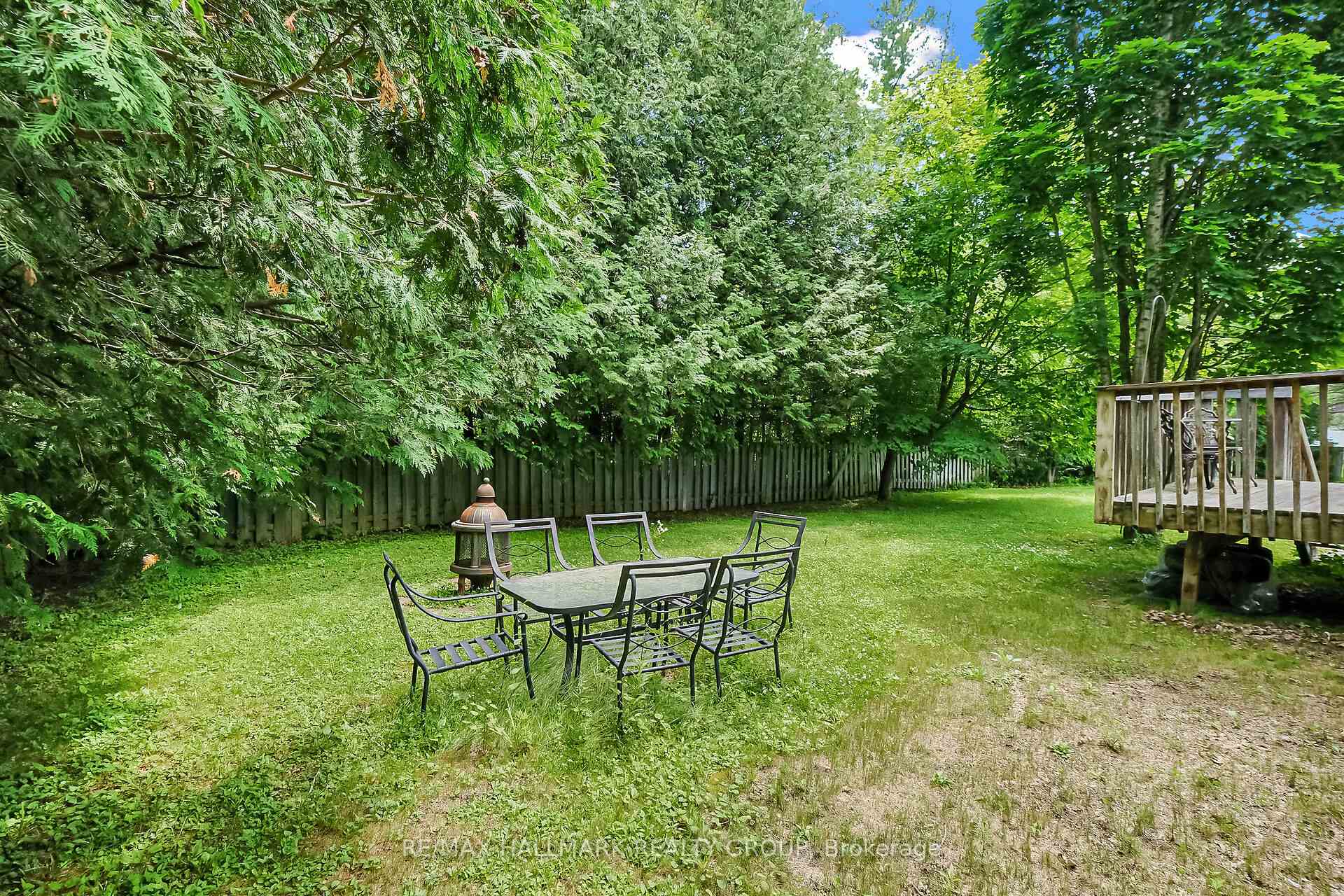 Photo 25 of 1048 Kerwin Road, Ottawa, Kanata - Kanata (North East) — HOMEH