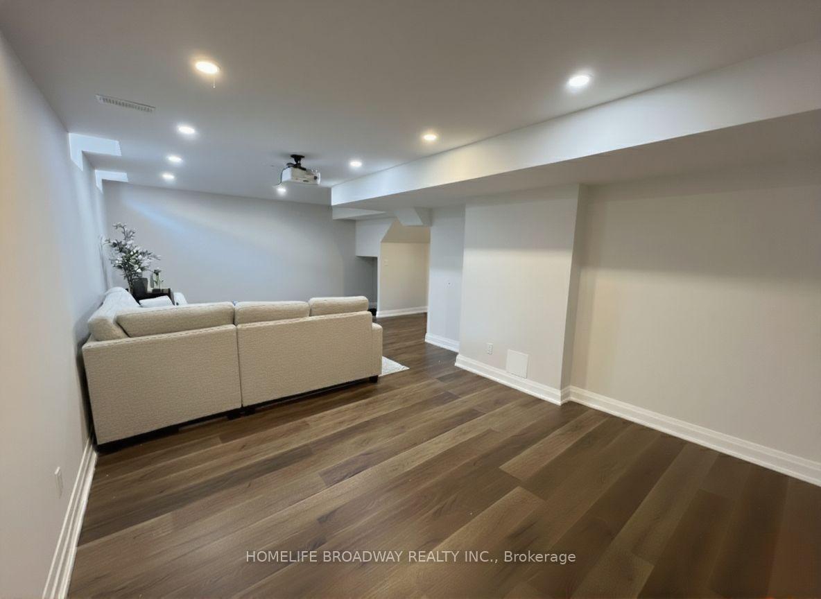 Photo 19 of 34 Saintsbury Road, Markham, Cachet — HOMEH