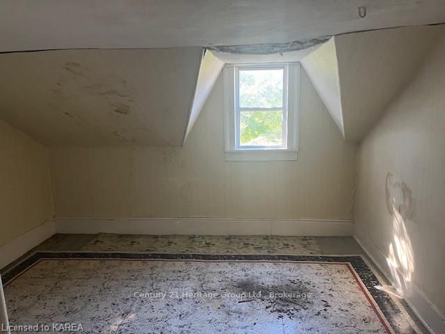 Photo 6 of 2213 Sydenham Road, Kingston, City North of 401 — HOMEH