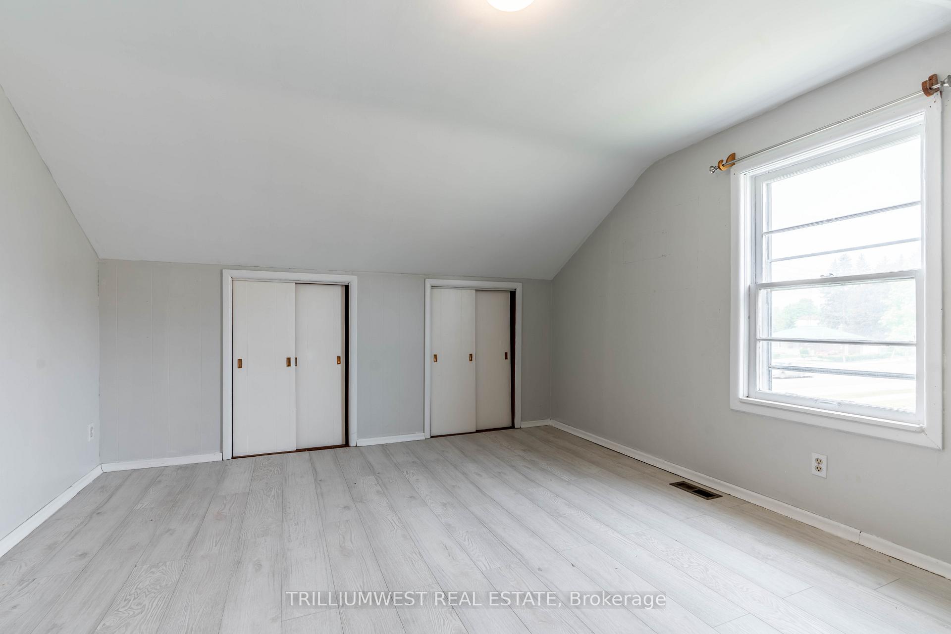 Photo 19 of Unit B, 301 Franklin Street, Kitchener — HOMEH