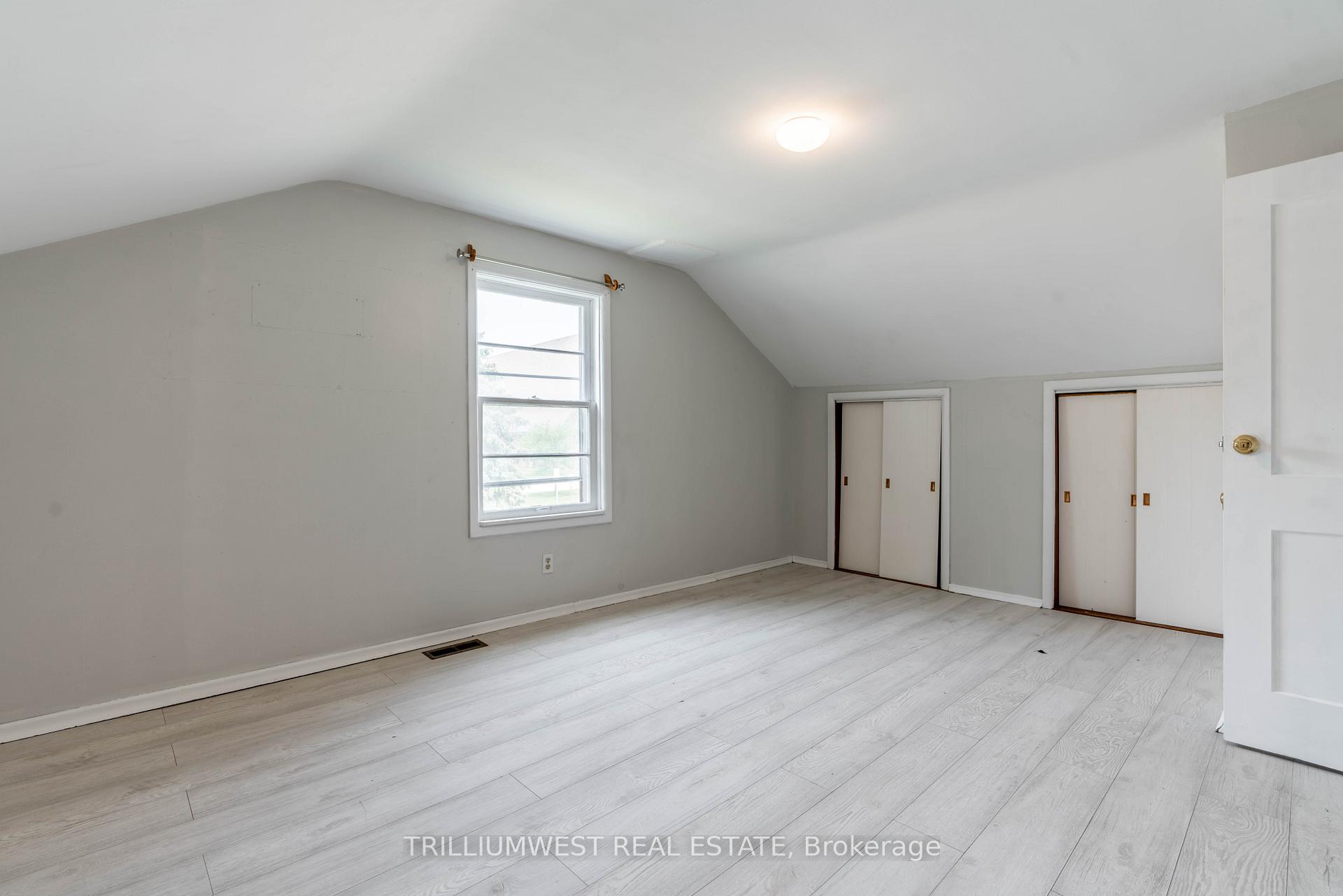 Photo 20 of Unit B, 301 Franklin Street, Kitchener — HOMEH