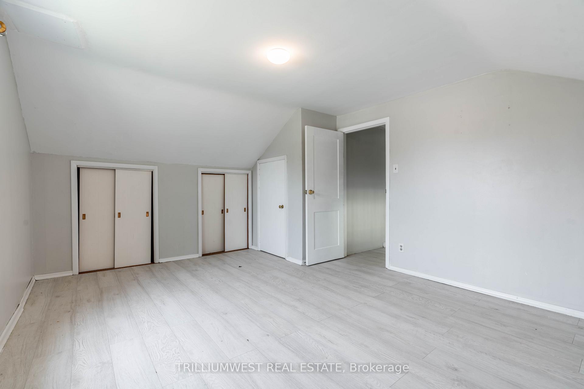 Photo 21 of Unit B, 301 Franklin Street, Kitchener — HOMEH