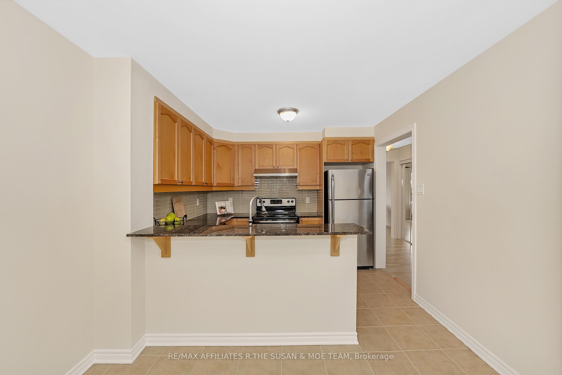 Photo 11 of 503 Coldwater Crescent, Ottawa, Kanata - Emerald Meadows/Trailwest — HOMEH
