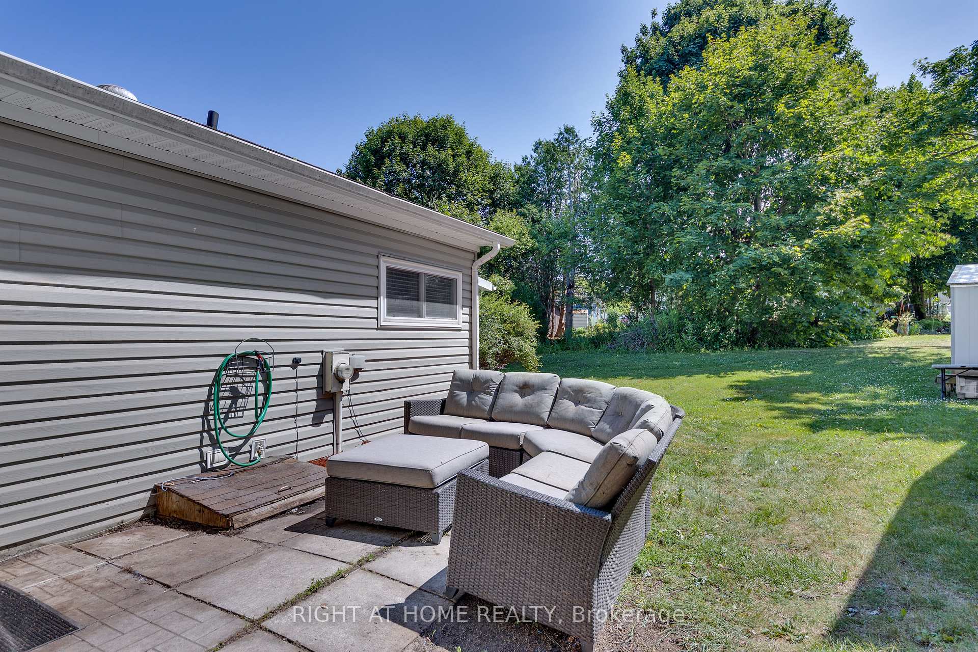 Photo 21 of 17 Weeping Willow Drive, Innisfil, Rural Innisfil — HOMEH