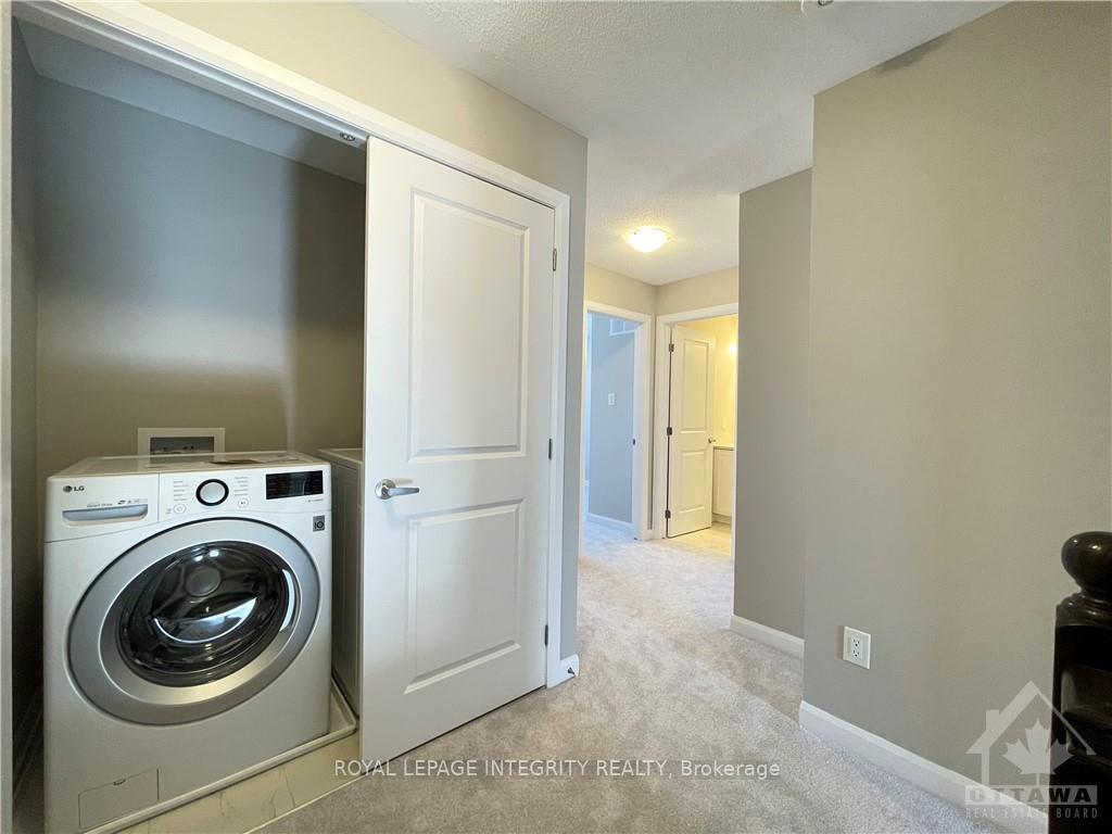 Photo 14 of 1067 Speedvale Court, Ottawa, Kanata - Kanata Lakes/Heritage Hills — HOMEH