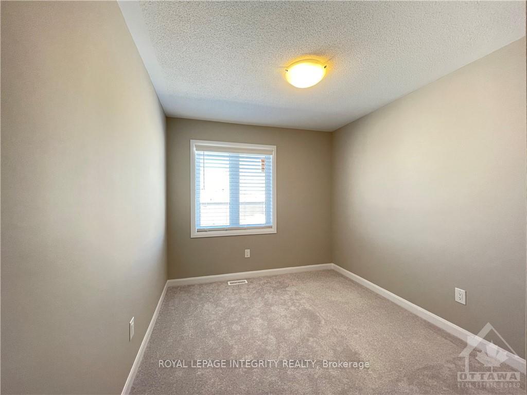 Photo 18 of 1067 Speedvale Court, Ottawa, Kanata - Kanata Lakes/Heritage Hills — HOMEH