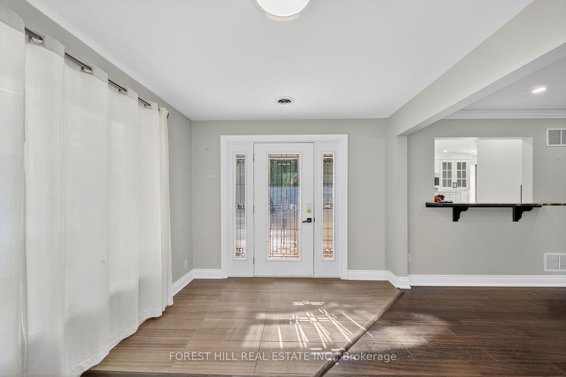 Photo 5 of 3934 Richview Road, Innisfil, Rural Innisfil — HOMEH