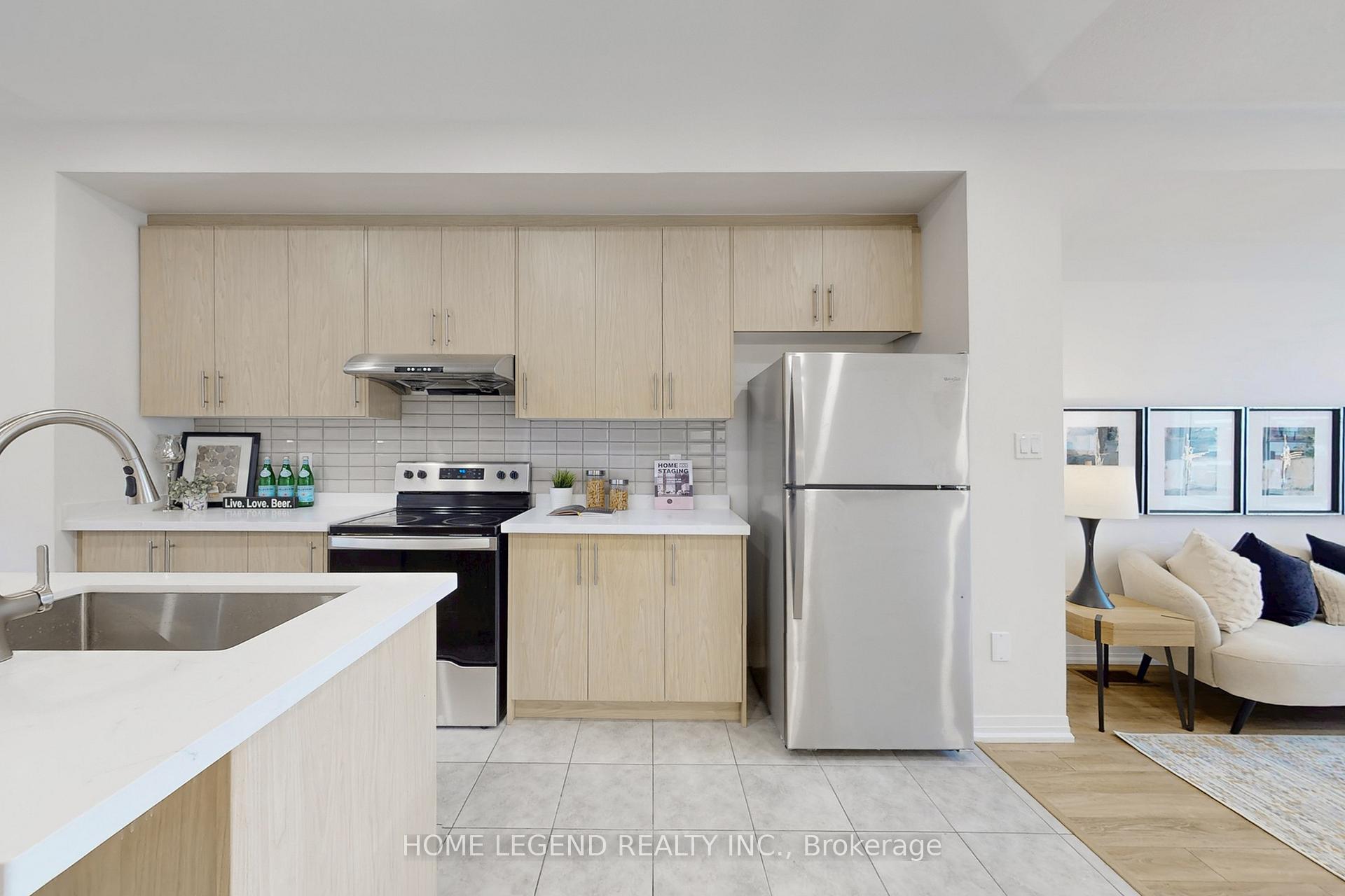 Photo 8 of 11 Sissons Way, Markham, Cedar Grove — HOMEH