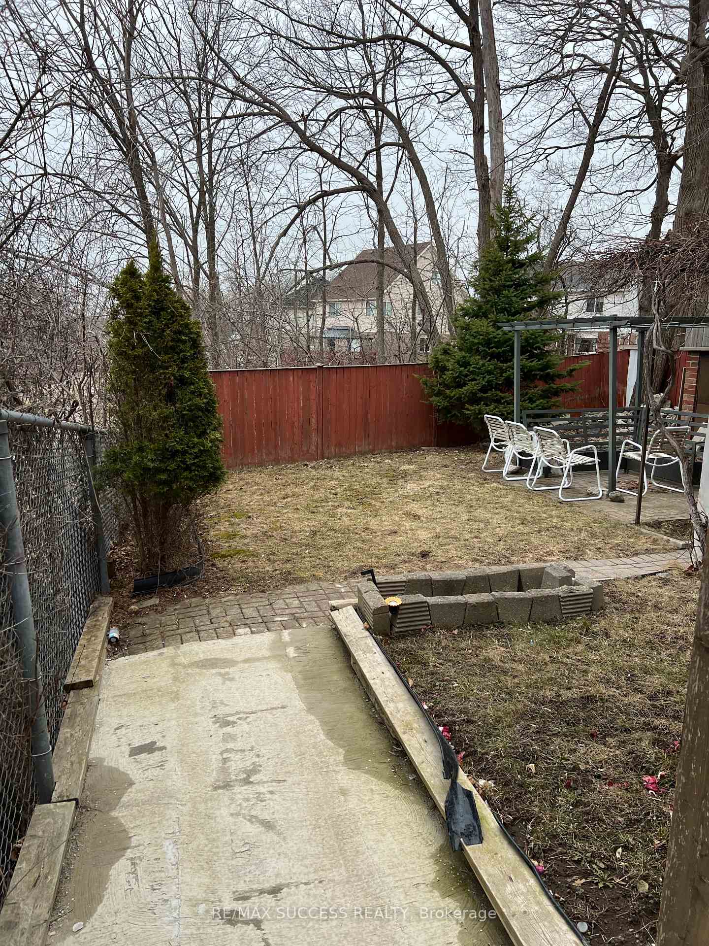 Photo 6 of Unit Basement, 351 Veronica Drive, Kitchener — HOMEH