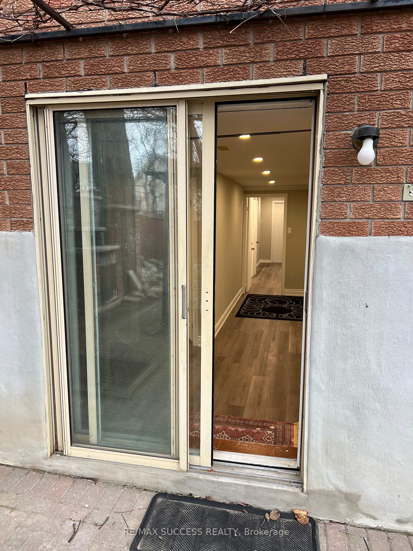 Photo 8 of Unit Basement, 351 Veronica Drive, Kitchener — HOMEH