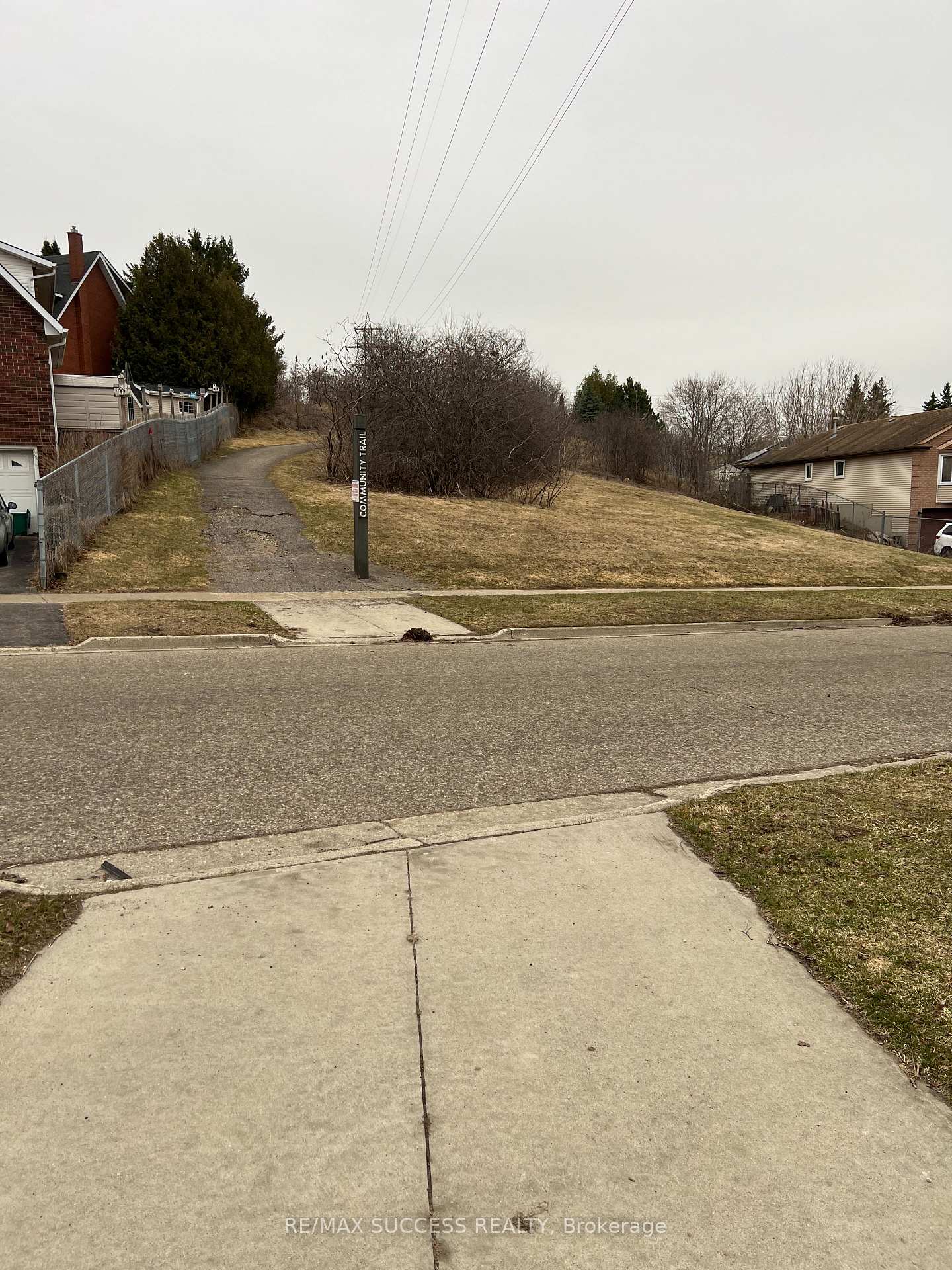 Photo 33 of Unit Basement, 351 Veronica Drive, Kitchener — HOMEH