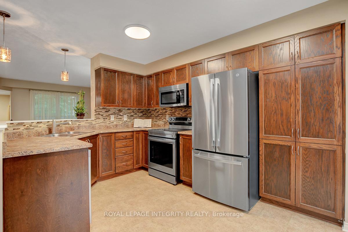 Photo 16 of 328 Applecross Crescent, Ottawa, Kanata - Morgan's Grant/South March — HOMEH