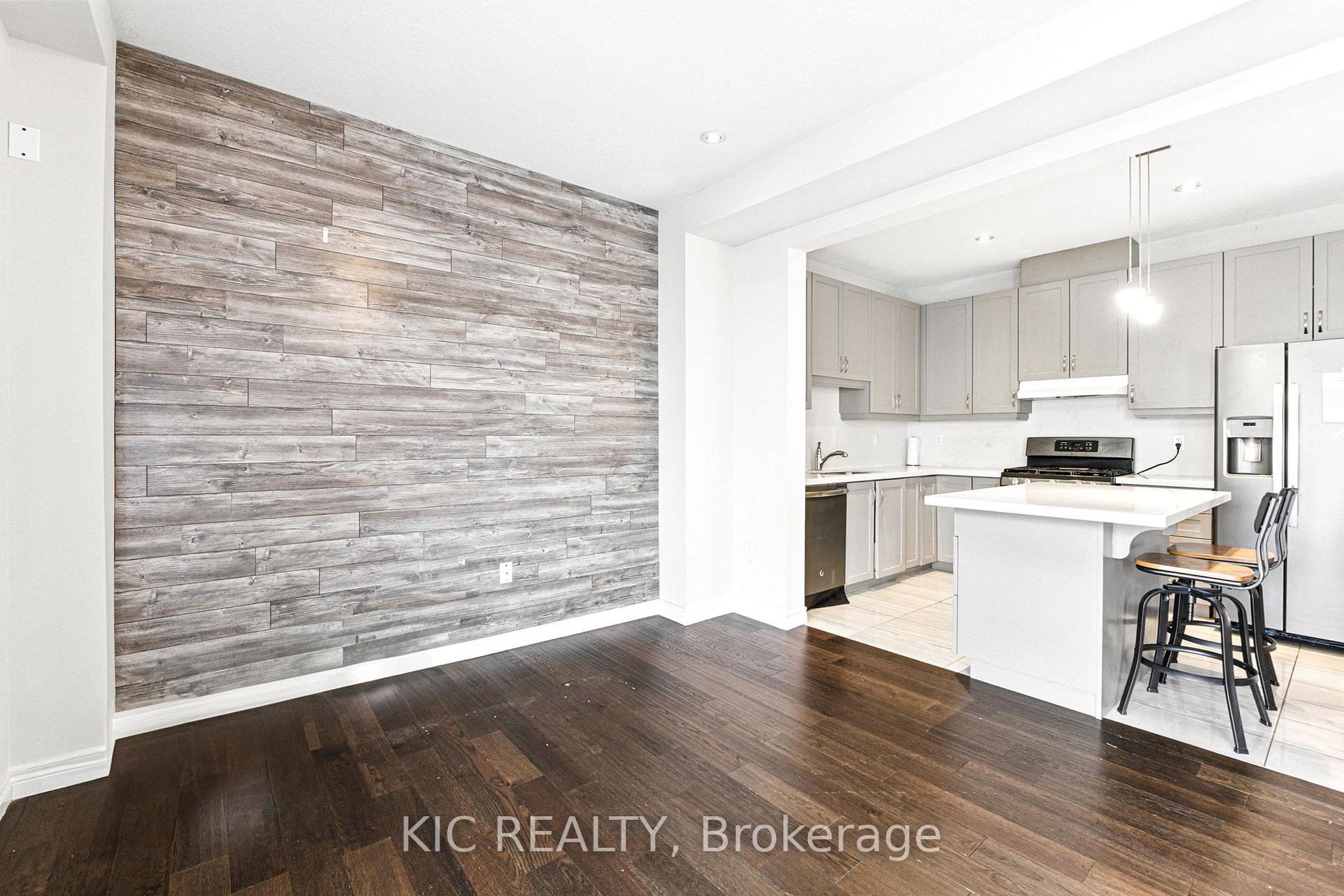Photo 12 of 69 Dodman Crescent, Hamilton, Ancaster — HOMEH