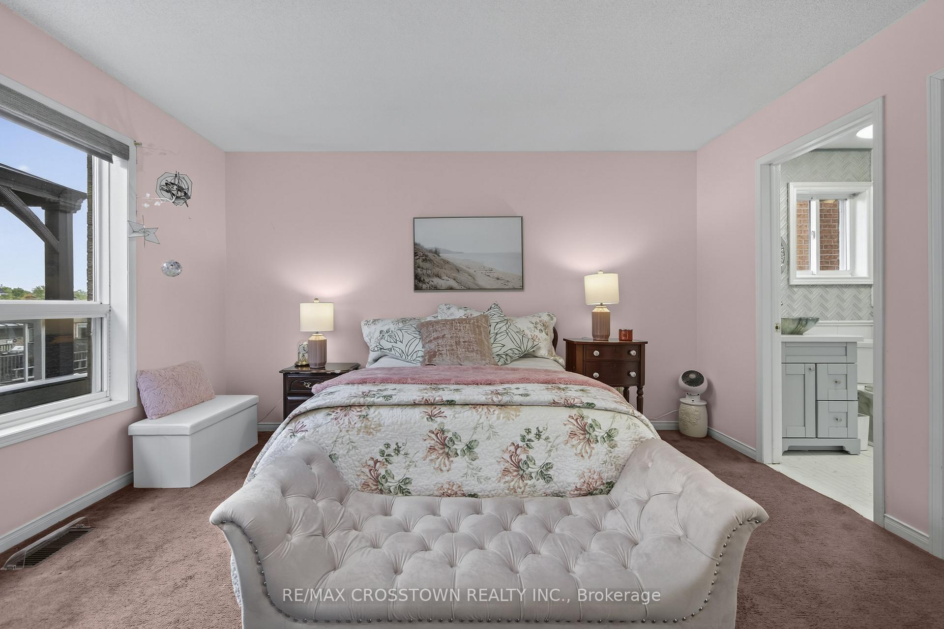 Photo 14 of 1258 Vincent Crescent, Innisfil, Alcona — HOMEH