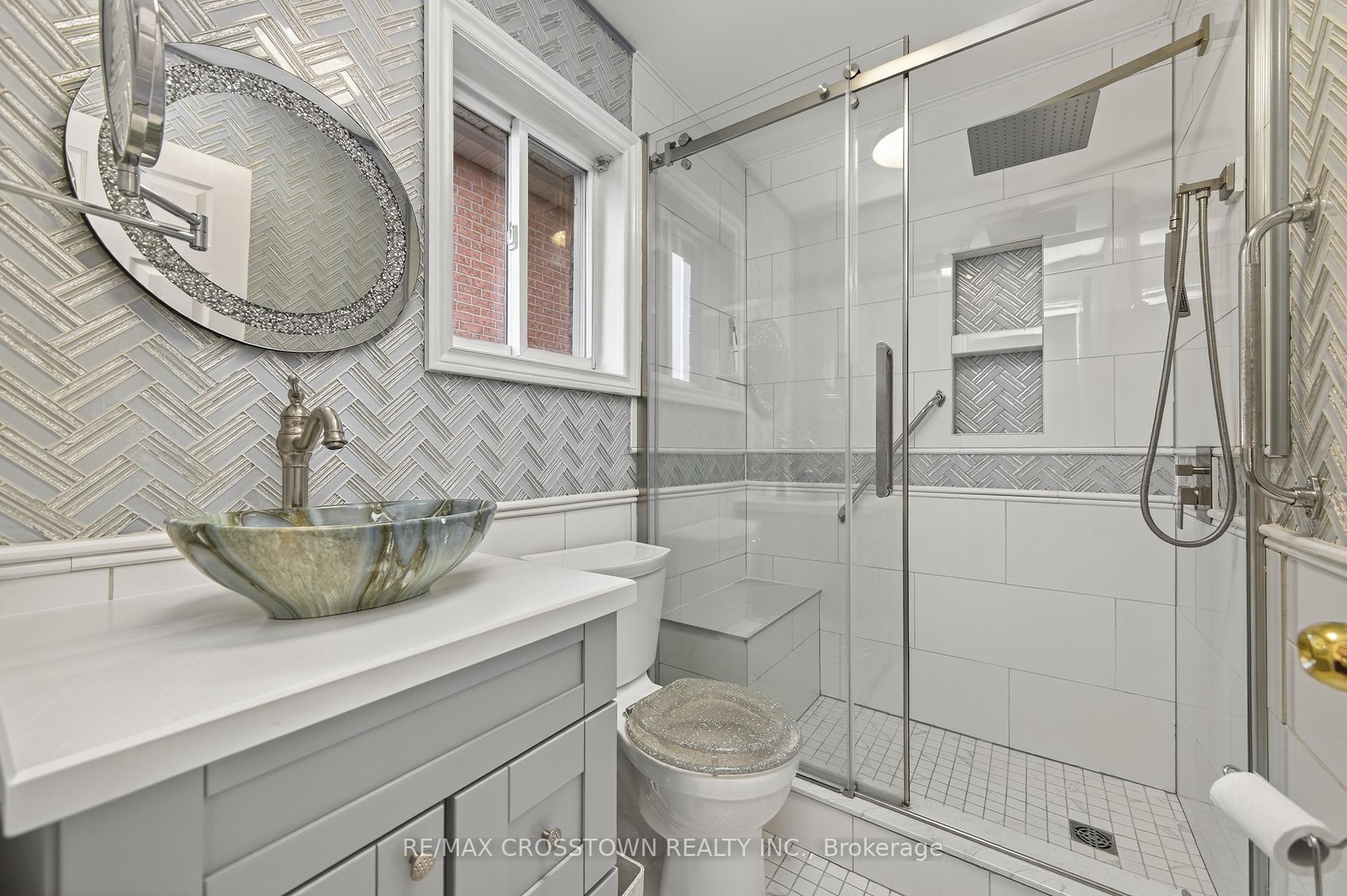 Photo 17 of 1258 Vincent Crescent, Innisfil, Alcona — HOMEH