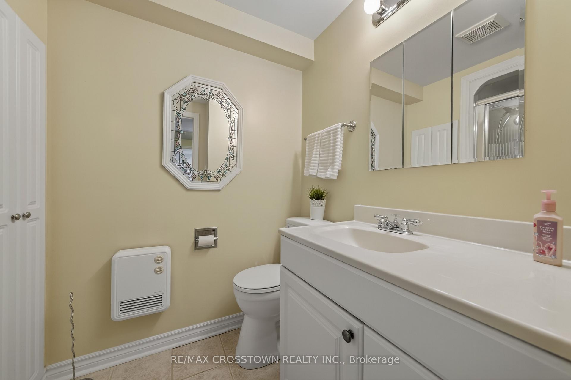 Photo 24 of 1258 Vincent Crescent, Innisfil, Alcona — HOMEH