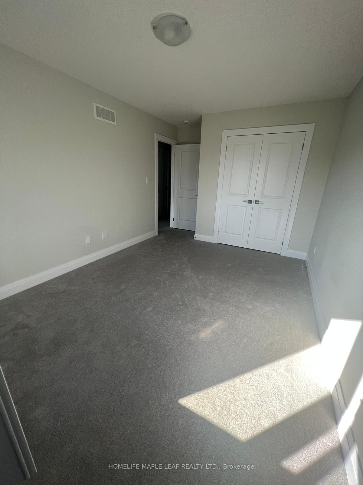 Photo 5 of 225 Sedgewood Street, Kitchener — HOMEH