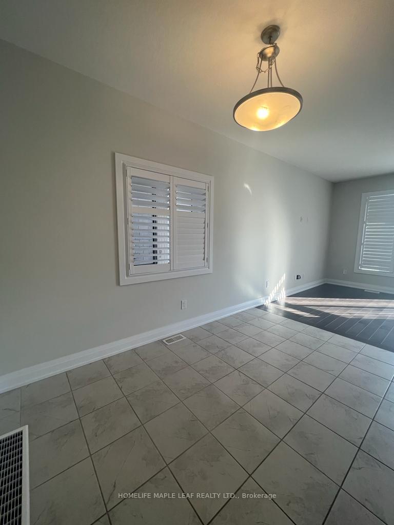 Photo 17 of 225 Sedgewood Street, Kitchener — HOMEH