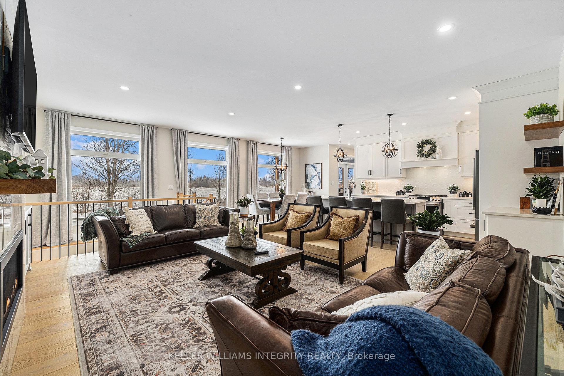 Photo 5 of 308 Autumn Meadow Way, Ottawa, North Gower — HOMEH