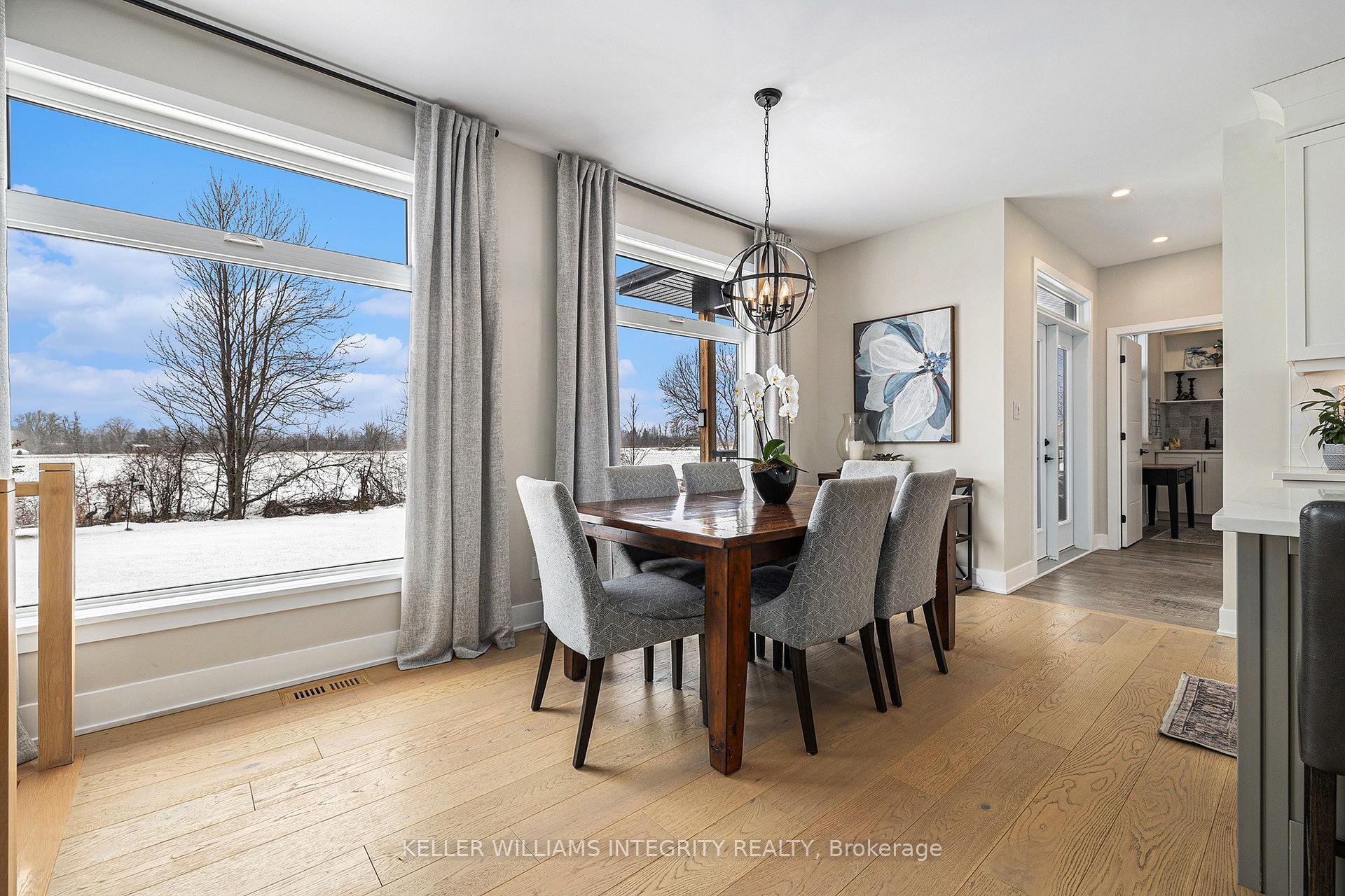 Photo 11 of 308 Autumn Meadow Way, Ottawa, North Gower — HOMEH