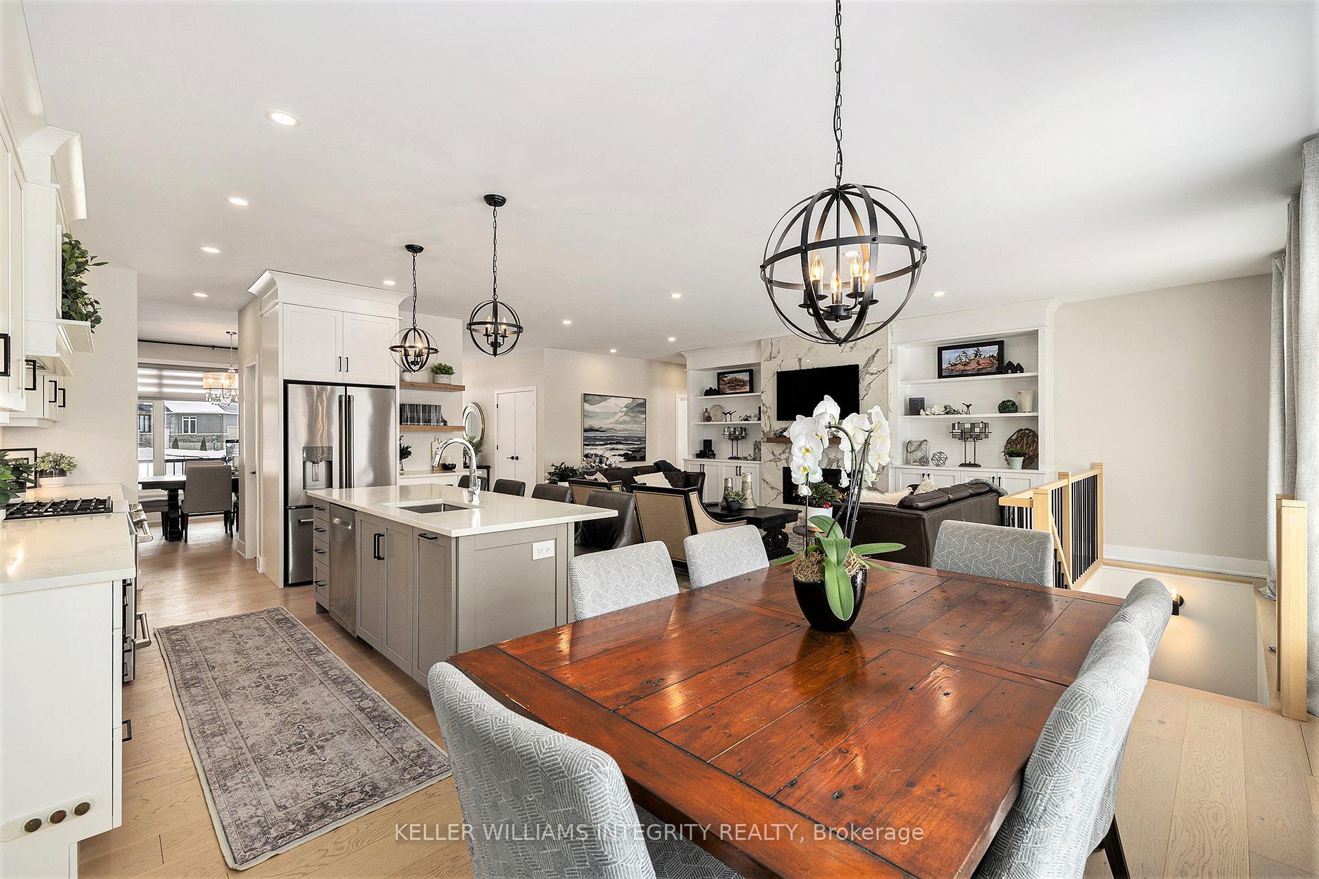 Photo 13 of 308 Autumn Meadow Way, Ottawa, North Gower — HOMEH