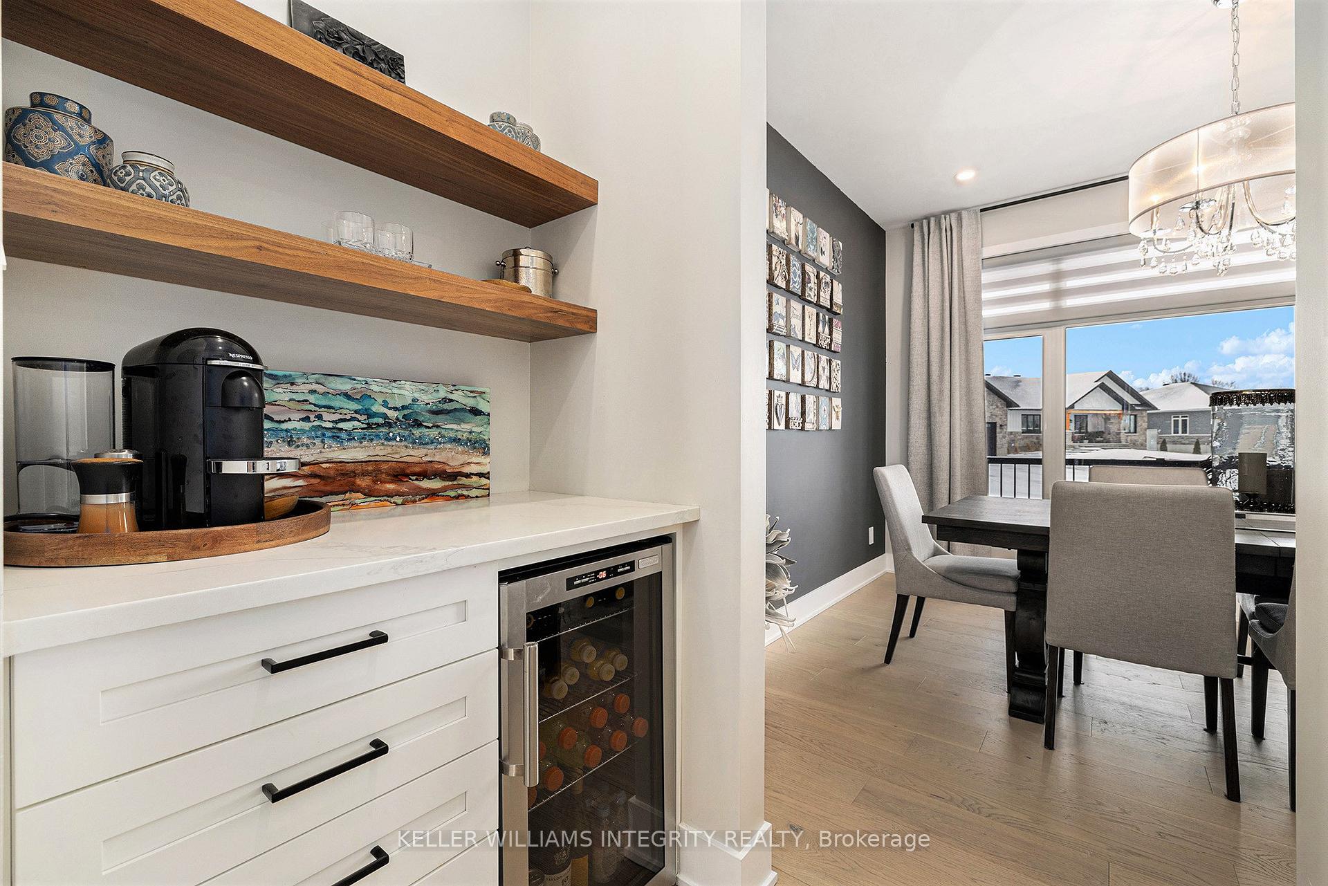 Photo 18 of 308 Autumn Meadow Way, Ottawa, North Gower — HOMEH