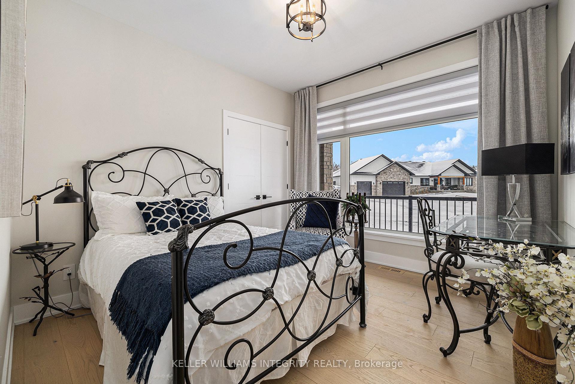 Photo 26 of 308 Autumn Meadow Way, Ottawa, North Gower — HOMEH