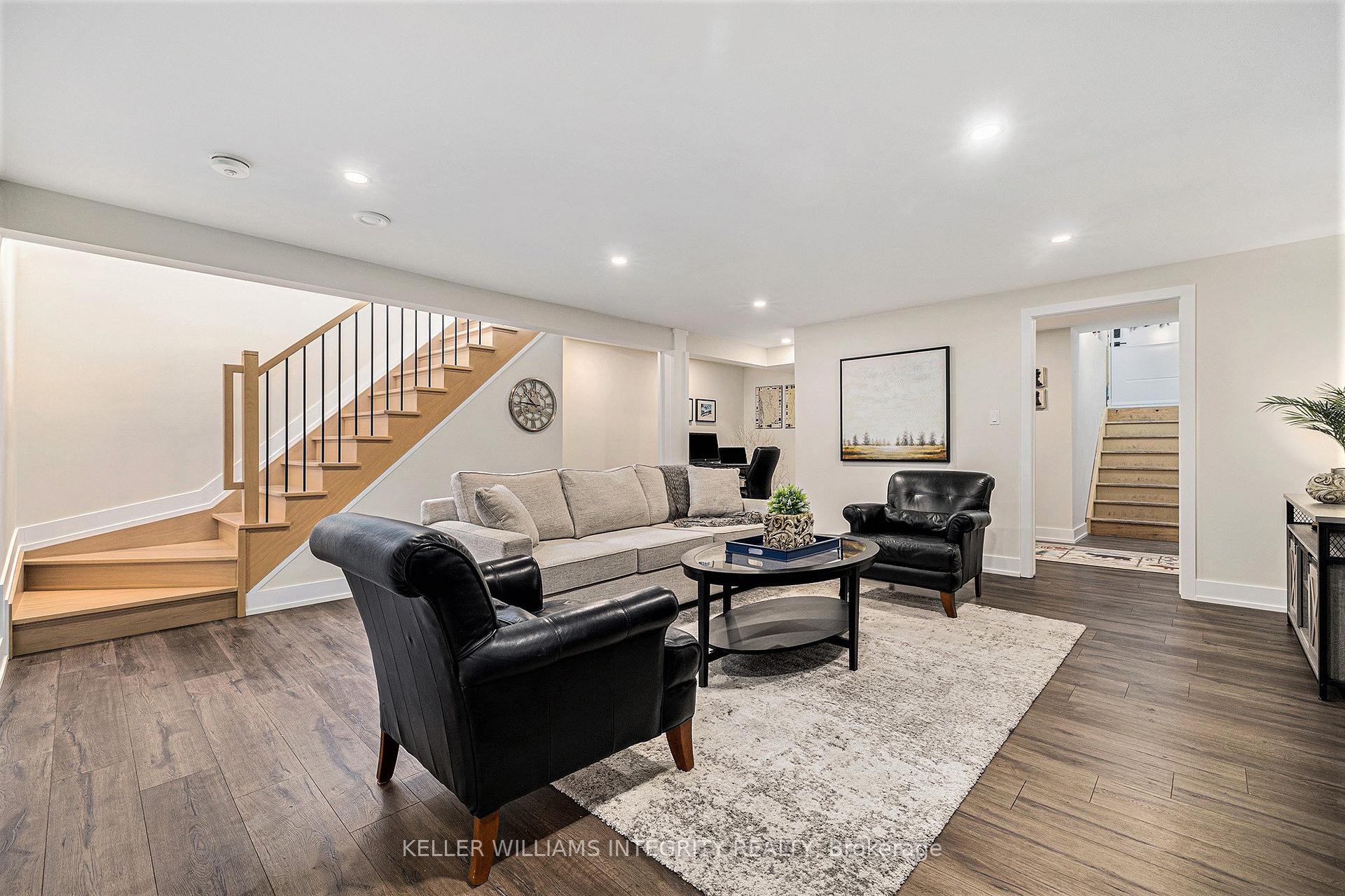 Photo 29 of 308 Autumn Meadow Way, Ottawa, North Gower — HOMEH