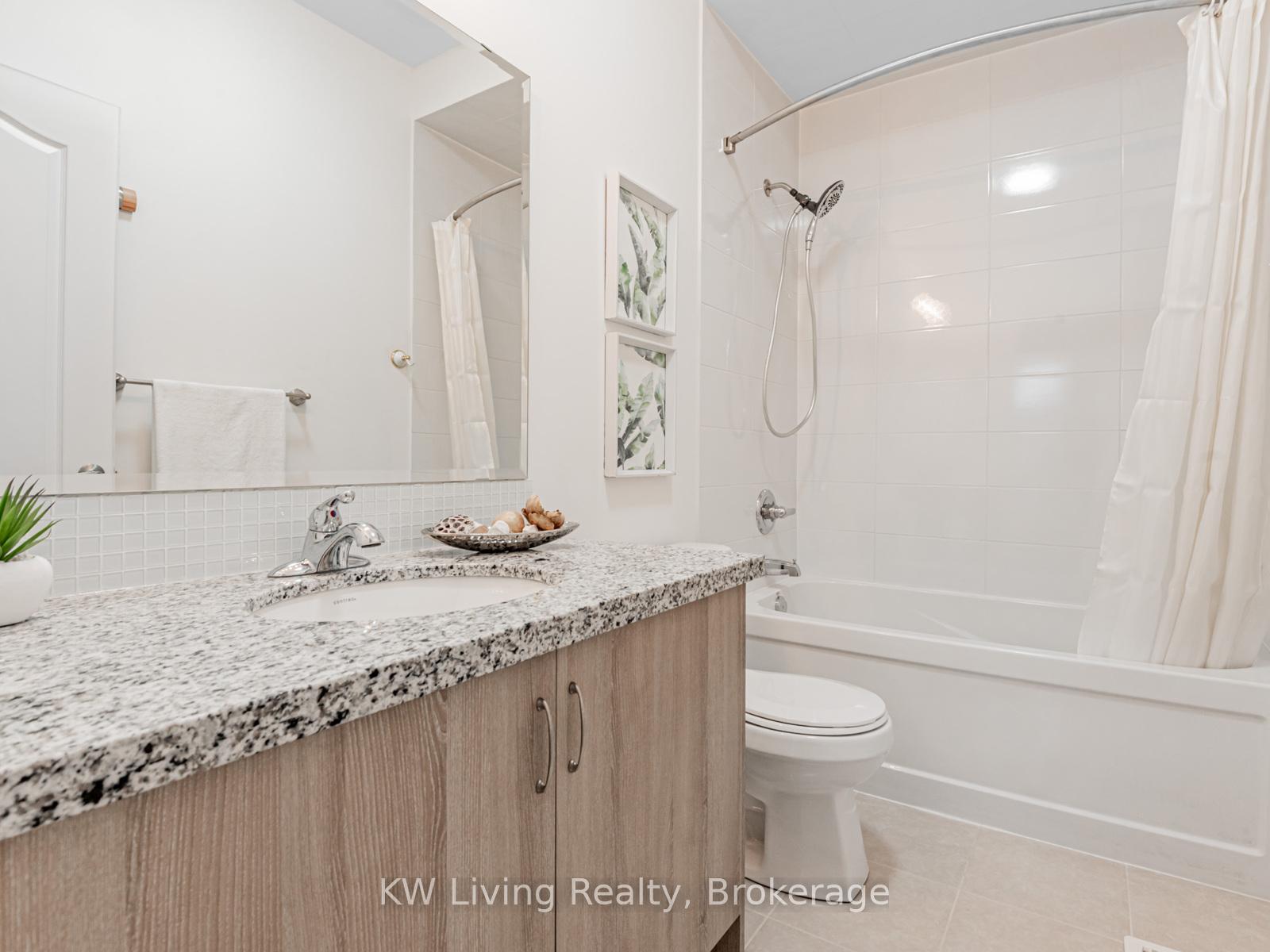 Photo 27 of 37 Jeffrey Nihda Crescent, Markham, Greensborough — HOMEH