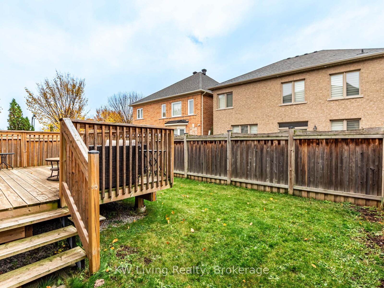 Photo 37 of 37 Jeffrey Nihda Crescent, Markham, Greensborough — HOMEH