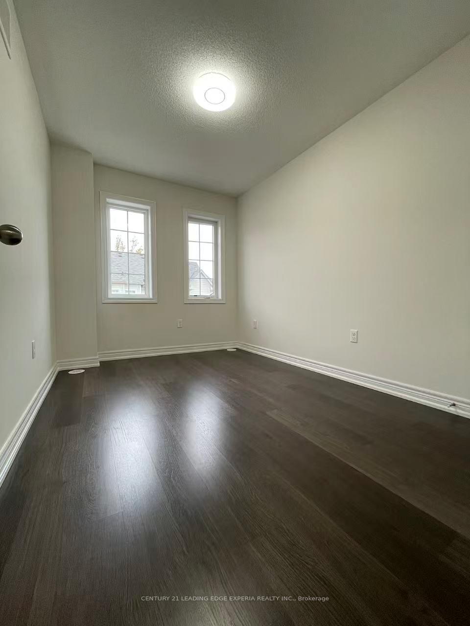 Photo 19 of 6 Fanny Grove Way, Markham, Greensborough — HOMEH