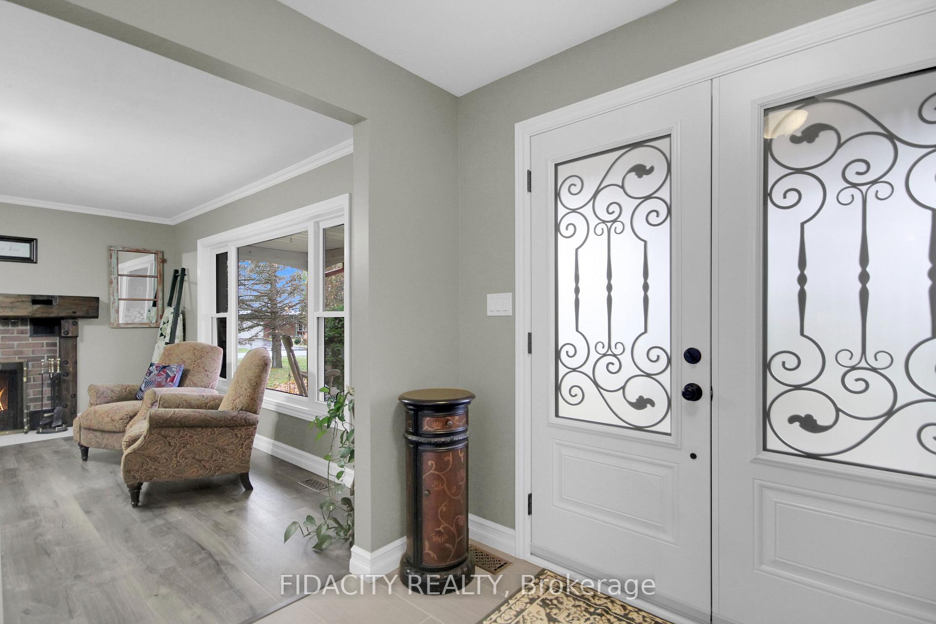 Photo 4 of 6657 Bluebird Street, Ottawa, Kars — HOMEH