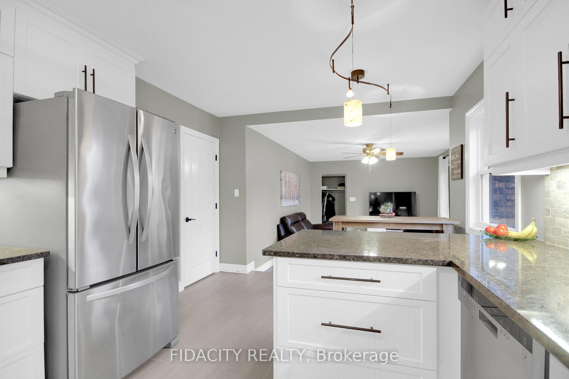 Photo 21 of 6657 Bluebird Street, Ottawa, Kars — HOMEH