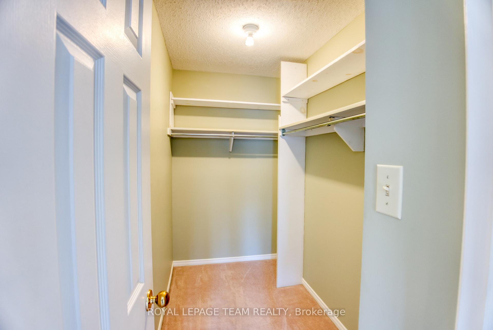Photo 24 of 69 Shetland Way, Ottawa, Kanata - Bridlewood — HOMEH