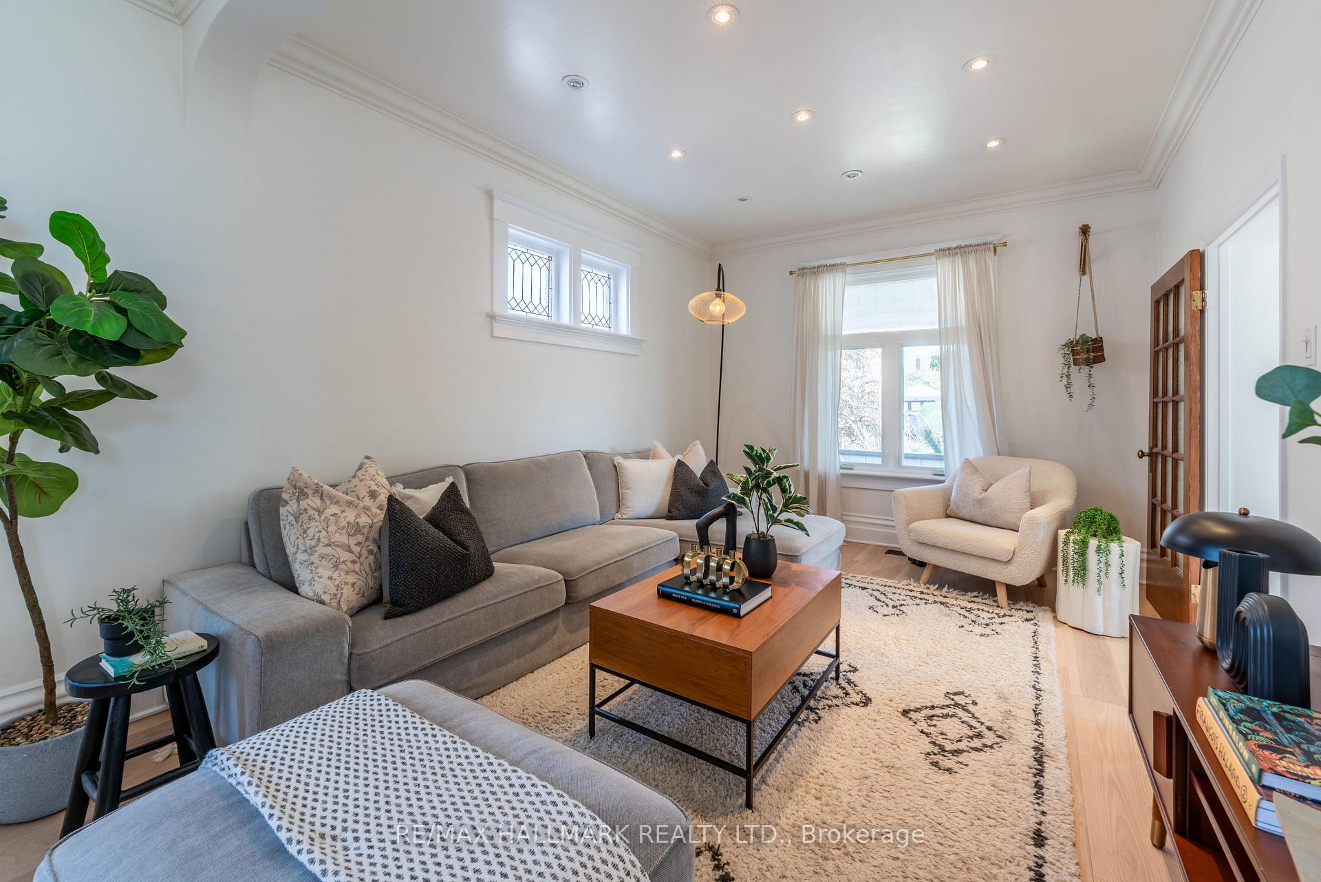 Photo 10 of 120 Cameron Street N, Kitchener, Auditorium — HOMEH