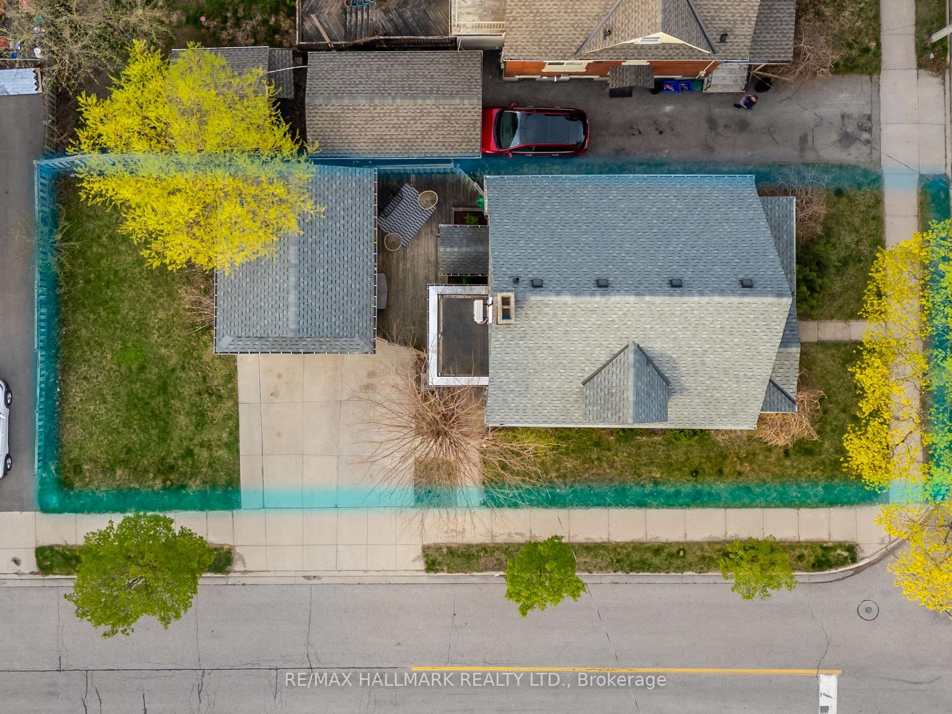 Photo 45 of 120 Cameron Street N, Kitchener, Auditorium — HOMEH