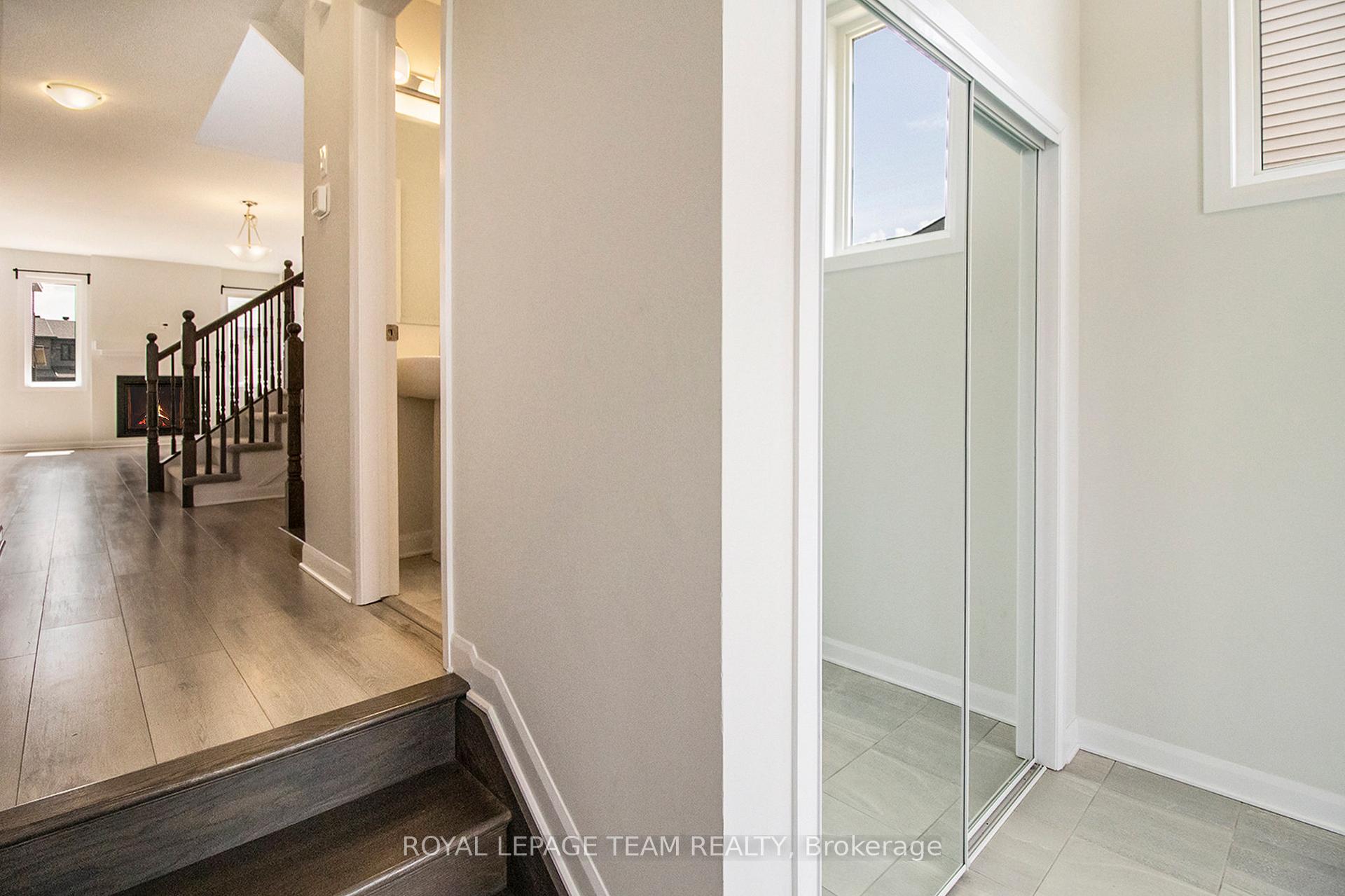 Photo 7 of 531 Winterset Road, Ottawa, Kanata - Kanata Lakes/Heritage Hills — HOMEH