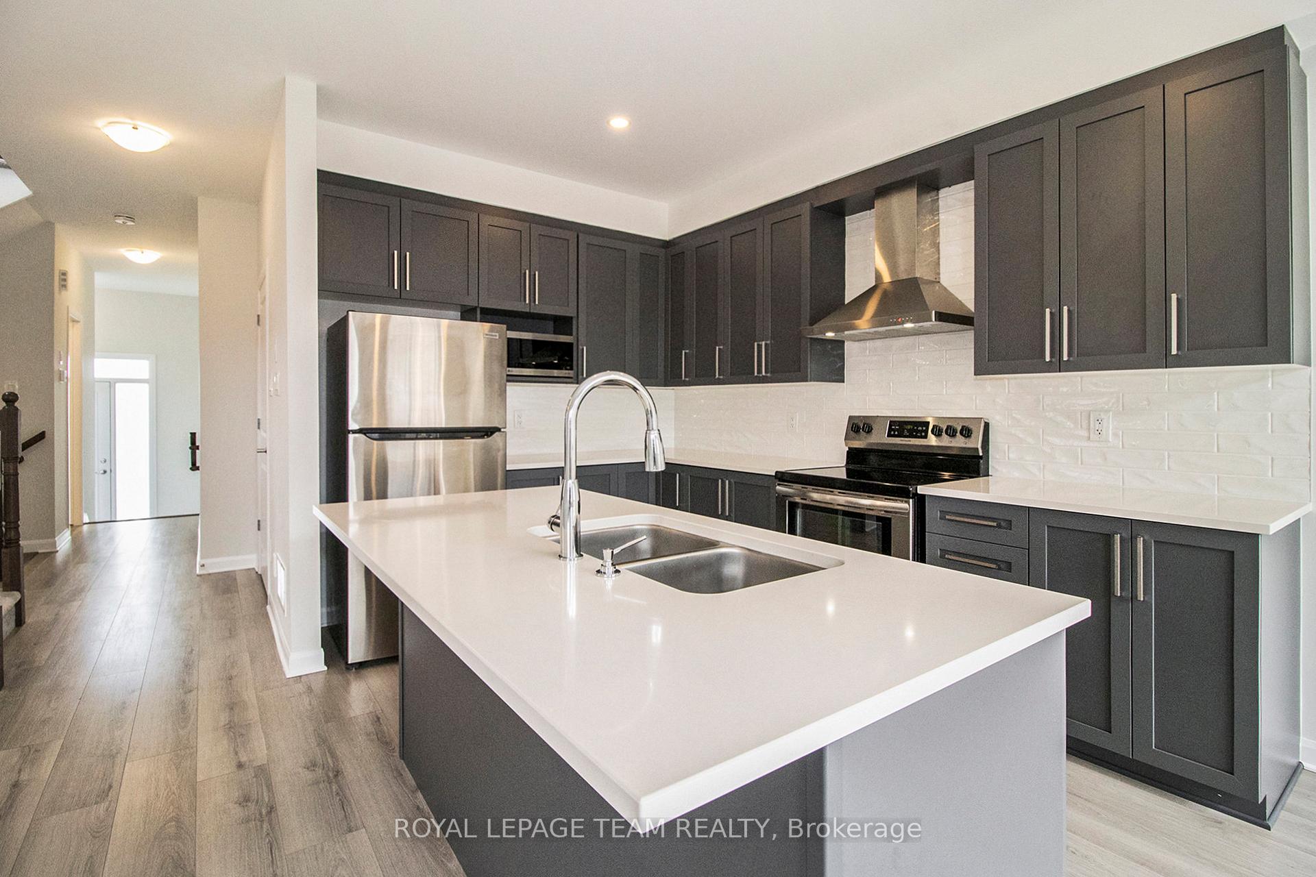 Photo 10 of 531 Winterset Road, Ottawa, Kanata - Kanata Lakes/Heritage Hills — HOMEH