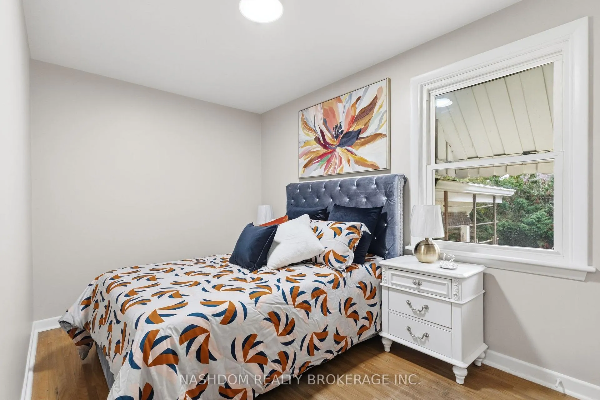 Photo 11 of 9 McKay Road, Hamilton, Dundas — HOMEH