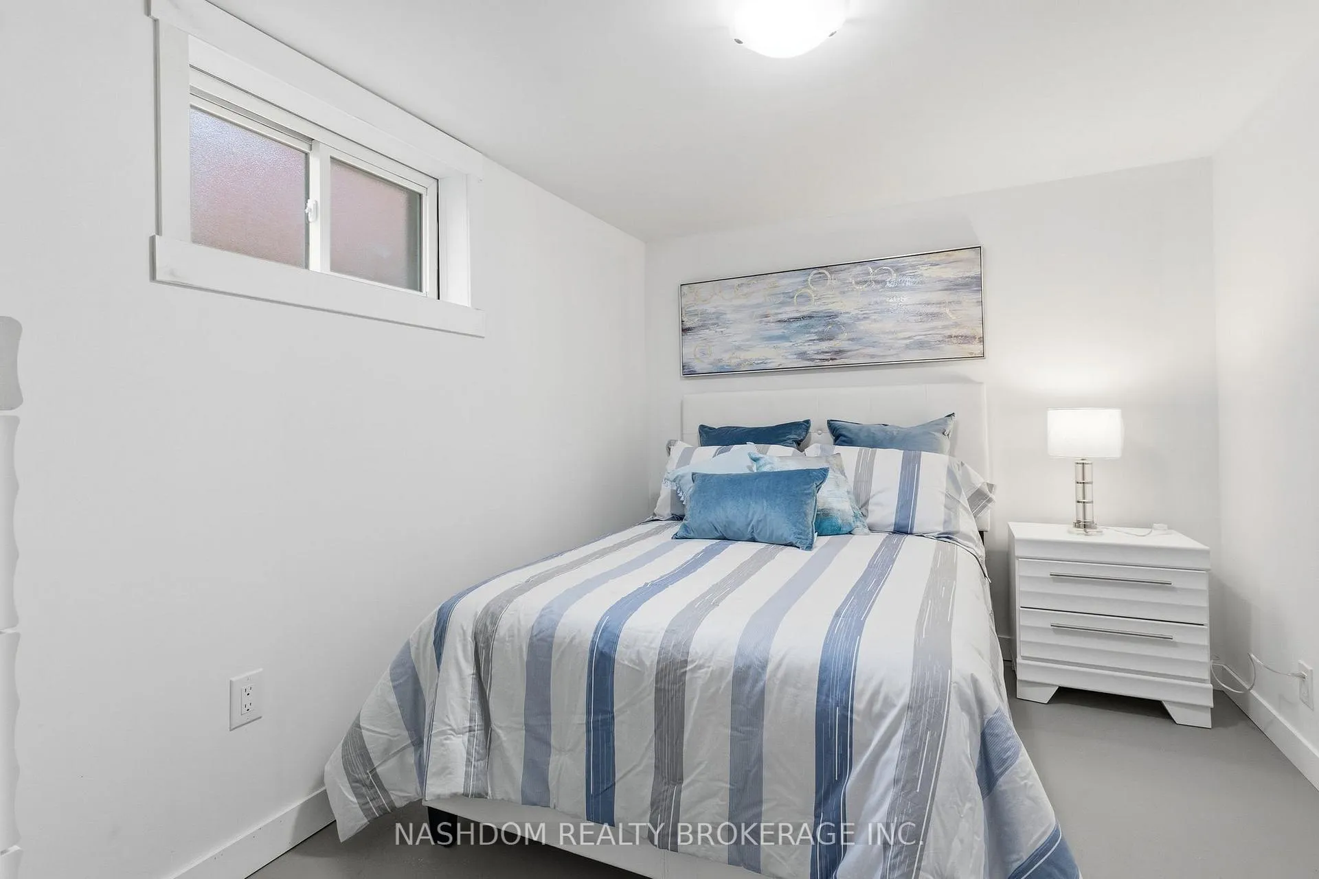Photo 24 of 9 McKay Road, Hamilton, Dundas — HOMEH