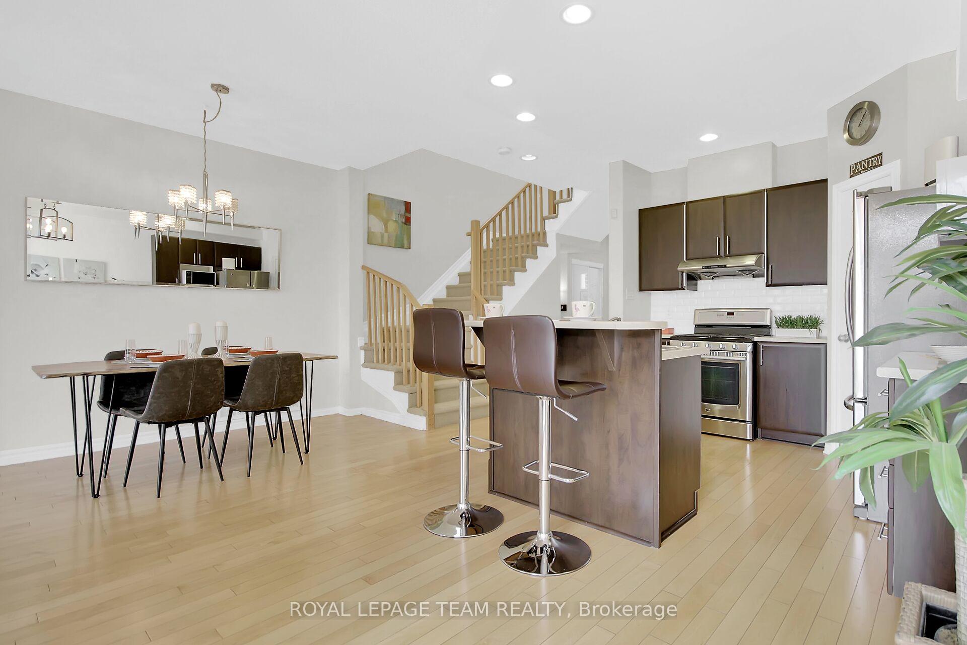 Photo 4 of 239 Waymark Crescent, Ottawa, Kanata - Bridlewood — HOMEH