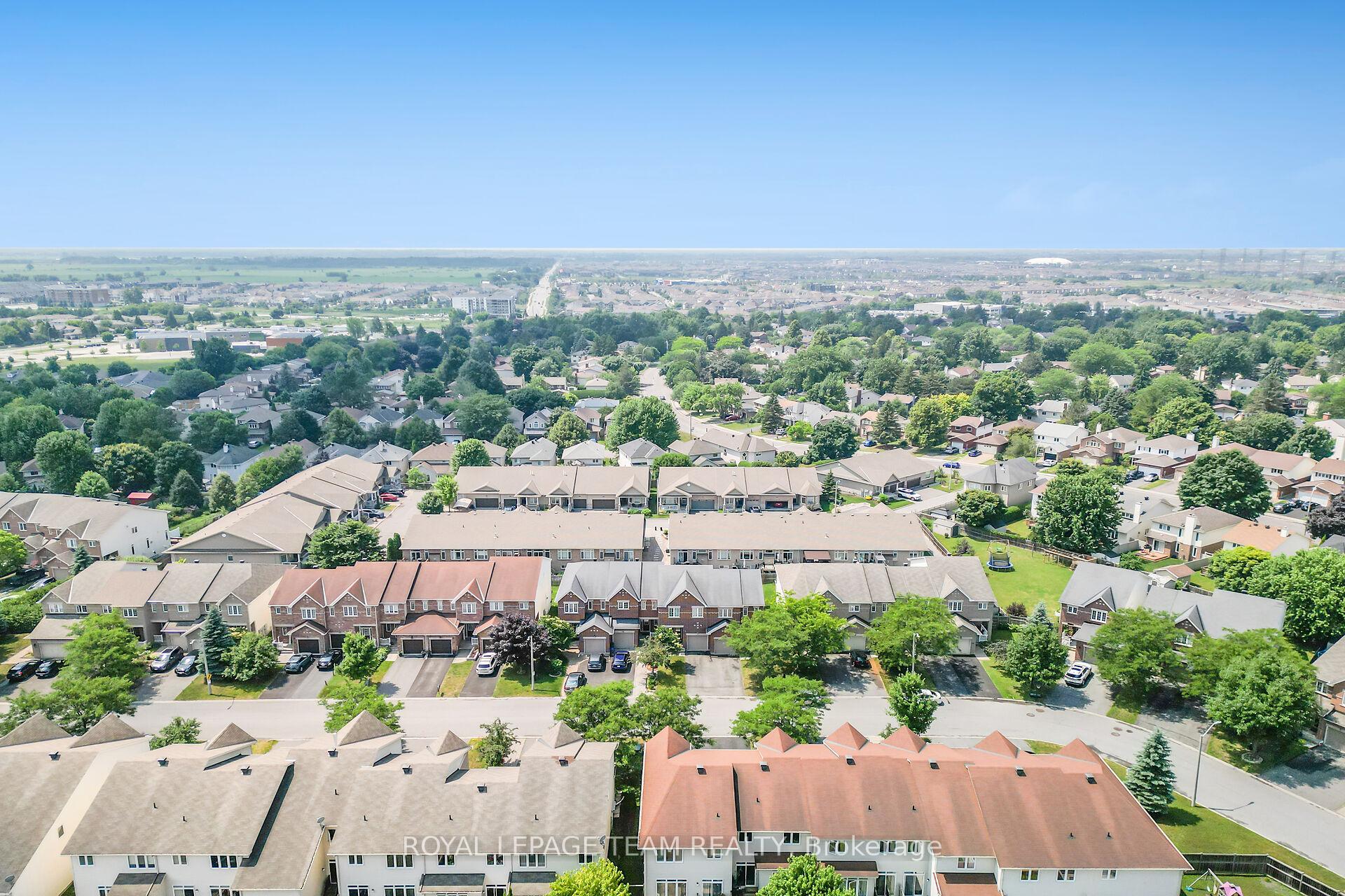 Photo 6 of 239 Waymark Crescent, Ottawa, Kanata - Bridlewood — HOMEH