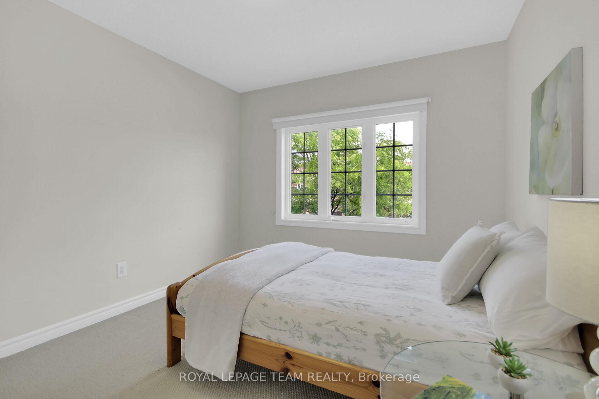 Photo 31 of 239 Waymark Crescent, Ottawa, Kanata - Bridlewood — HOMEH