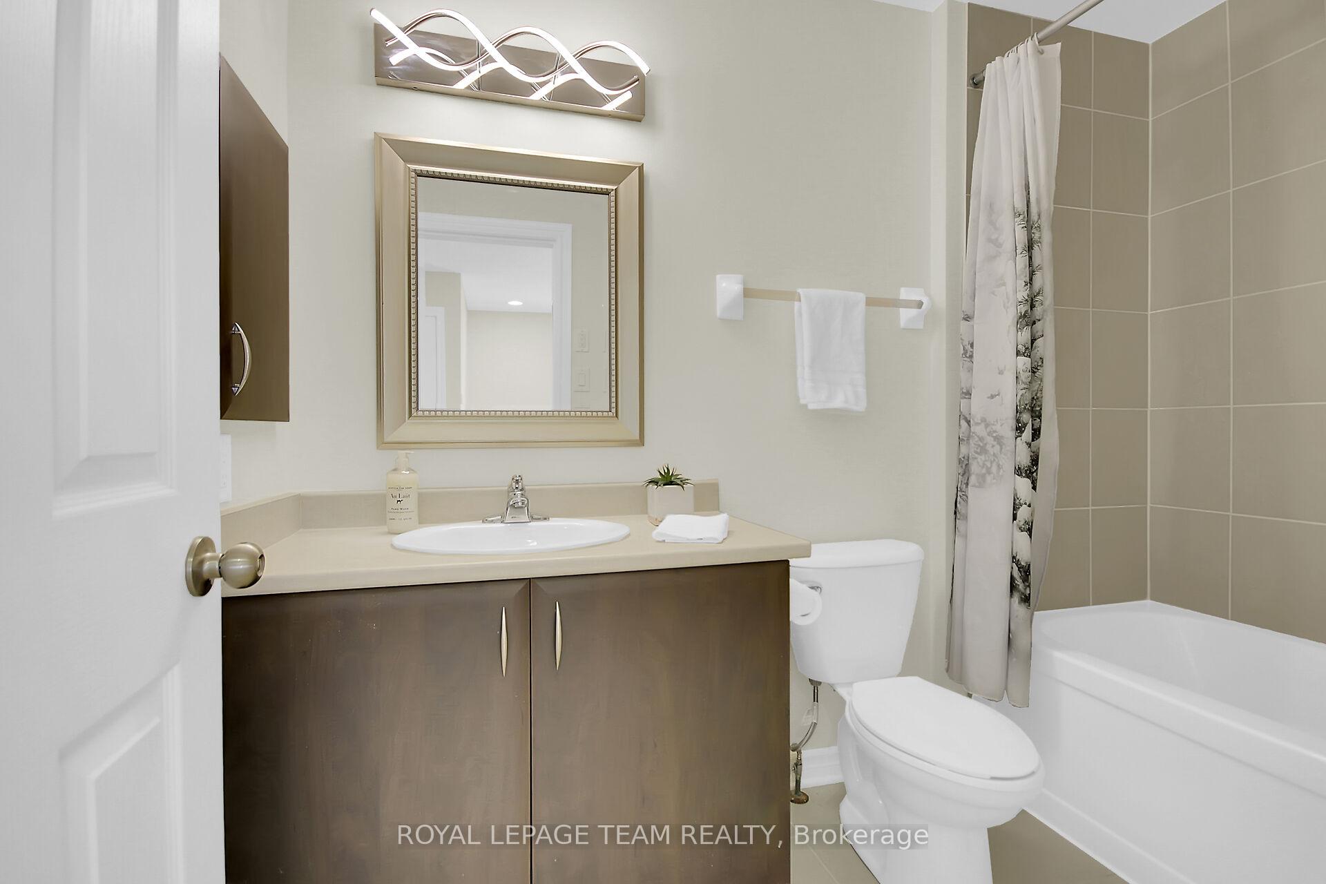 Photo 36 of 239 Waymark Crescent, Ottawa, Kanata - Bridlewood — HOMEH