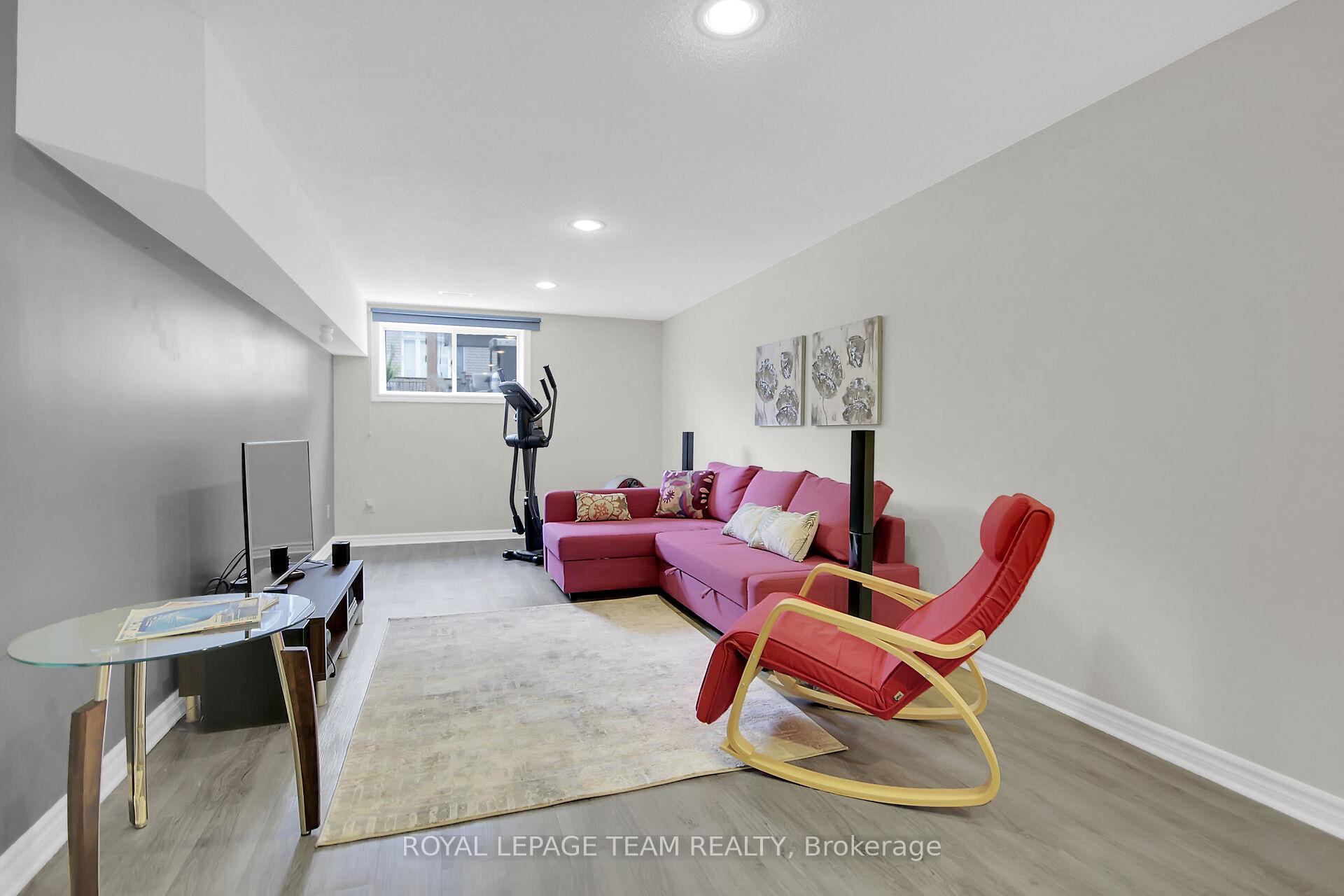 Photo 38 of 239 Waymark Crescent, Ottawa, Kanata - Bridlewood — HOMEH