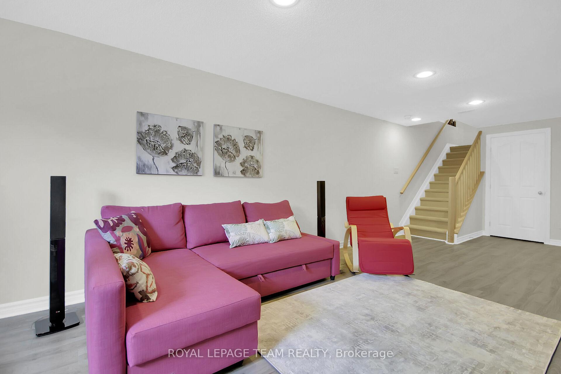 Photo 40 of 239 Waymark Crescent, Ottawa, Kanata - Bridlewood — HOMEH
