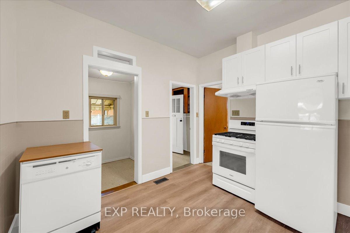 Photo 14 of 30 Baker Street, Hamilton, Strathcona — HOMEH