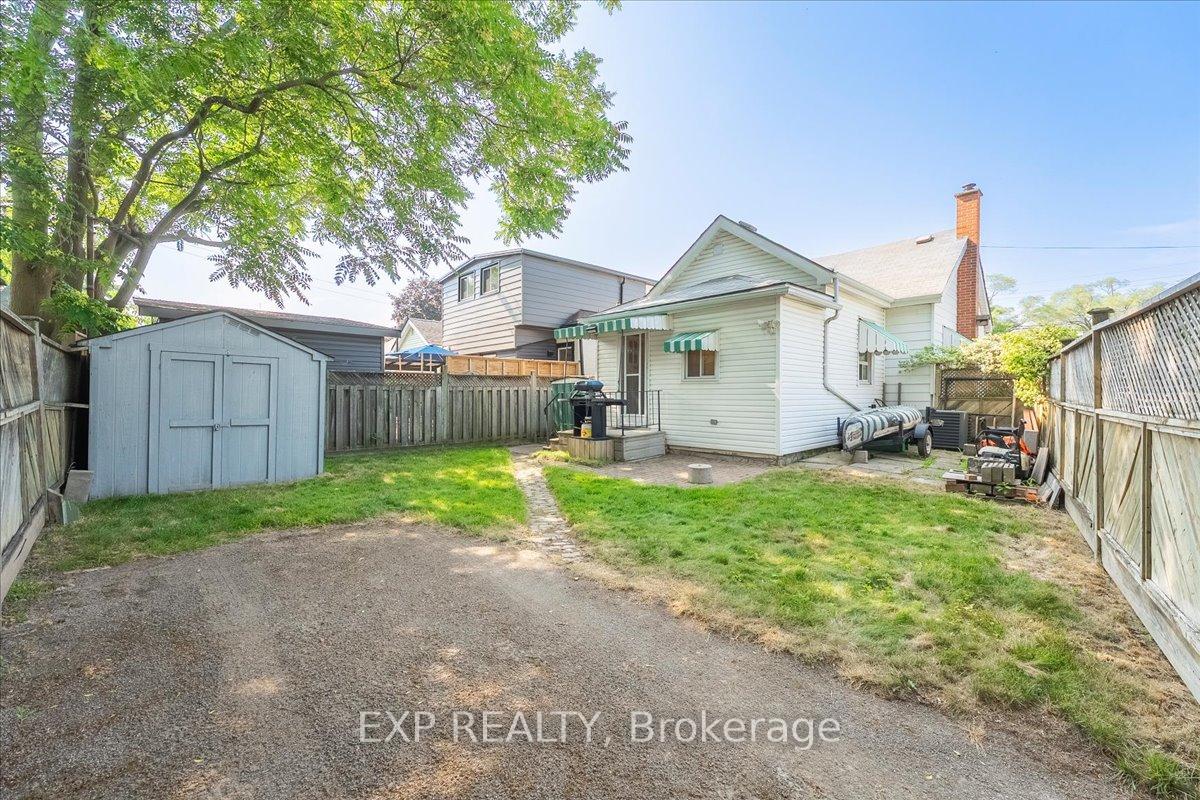Photo 22 of 30 Baker Street, Hamilton, Strathcona — HOMEH